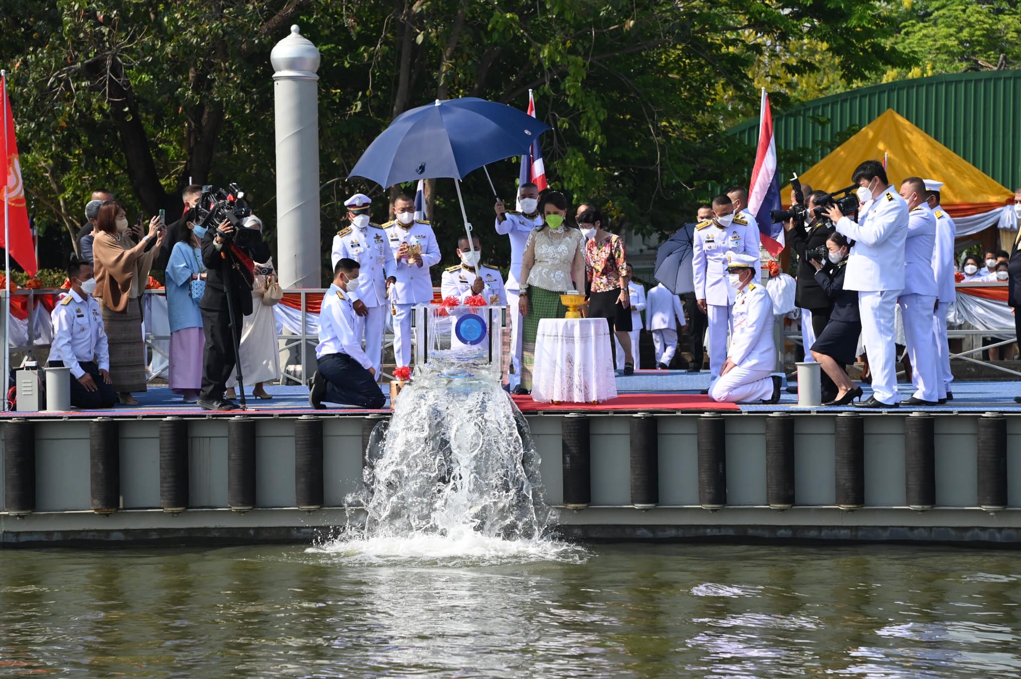 ทูลกระหม่อมหญิงอุบลรัตนราชกัญญา สิริวัฒนาพรรณวดี เสด็จไปทรงบำเพ็ญพระกุศลปล่อยพันธุ์สัตว์น้ำ เนื่องในวันคล้ายวันประสูติ วันที่ ๕ เมษายน ๒๕๖๖ ณ วัดเฉลิมพระเกียรติวรวิหาร จังหวัดนนทบุรี..คลิก