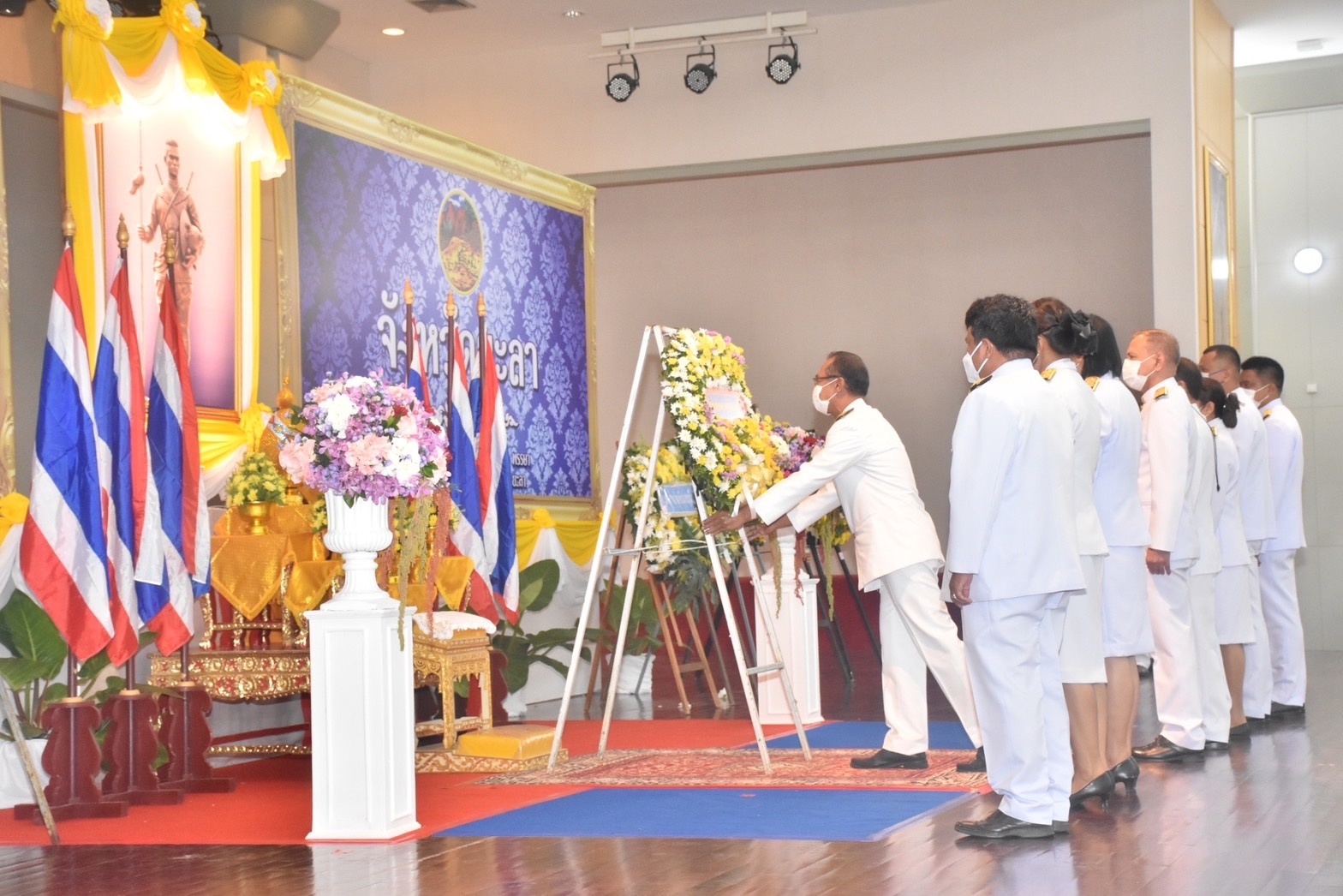 พิธีวางพวงมาลาถวายราชสักการะวันคล้ายวันสวรรคตสมเด็จพระนเรศวรมหาราช ประจำปี พ.ศ. 2566..คลิก
