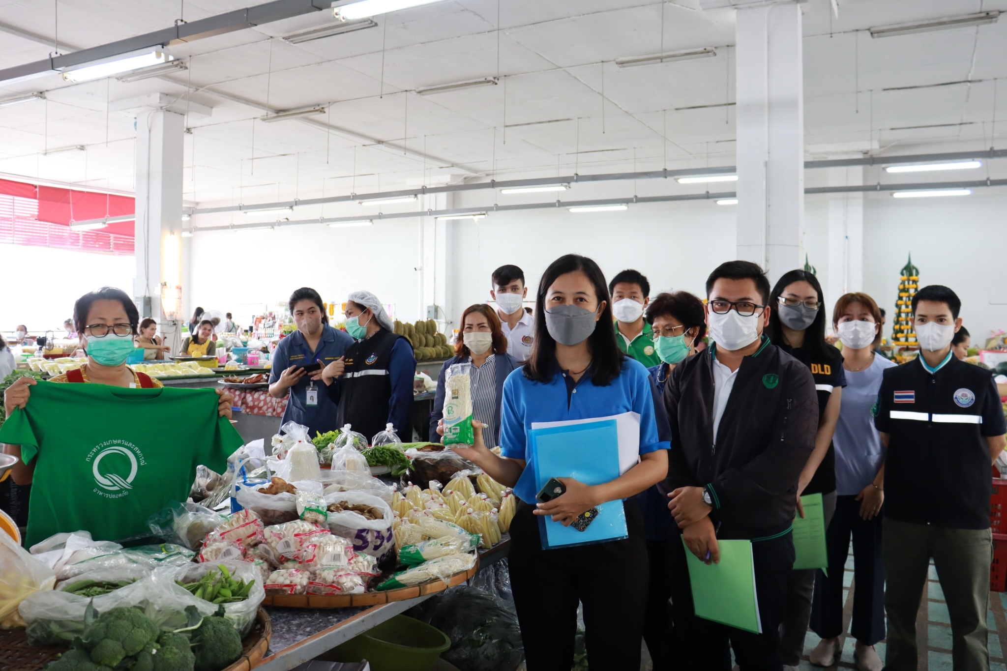 ประมงอุบลฯ บูรณางานลงพื้นที่ตรวจรับรอง ตรวจต่ออายุ ร้านอาหารที่สมัครเข้าร่วมโครงการร้านอาหารวัตถุดิบปลอดภัย เลือกใช้ Q และสถานที่จำหน่ายสินค้า Q ที่สมัครเข้าร่วมโครงการส่งเสริมการบริโภคและใช้วัตถุดิบ Q จังหวัดอุบลราชธานี ประจำปีงบประมาณ พ.ศ. 2566..คลิก