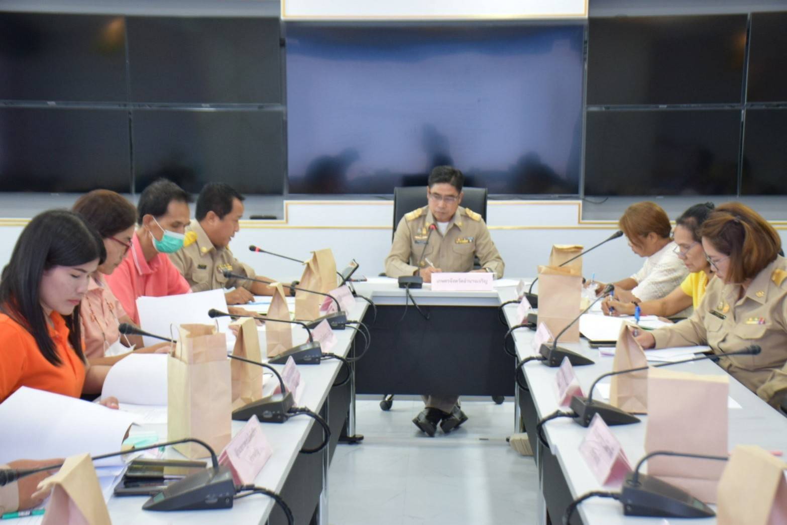 เข้าร่วมประชุมเพื่อหารือความก้าวหน้าในการจัดการแข่งขันกีฬาเชื่อมความสัมพันธ์ของบุคลากรสังกัดกระทรวงเกษตรและสหกรณ์จังหวัดอำนาจเจริญ