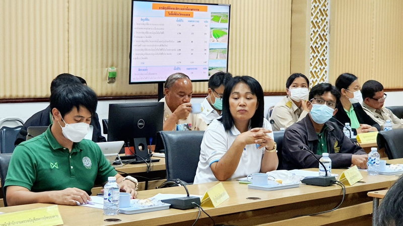 ร่วมประชุมคณะอนุกรรมการบริหารกองทุนหมุนเวียนเพื่อกู้ยืมแก่เกษตรกรและผู้ยากจน (อบก.)..คลิก