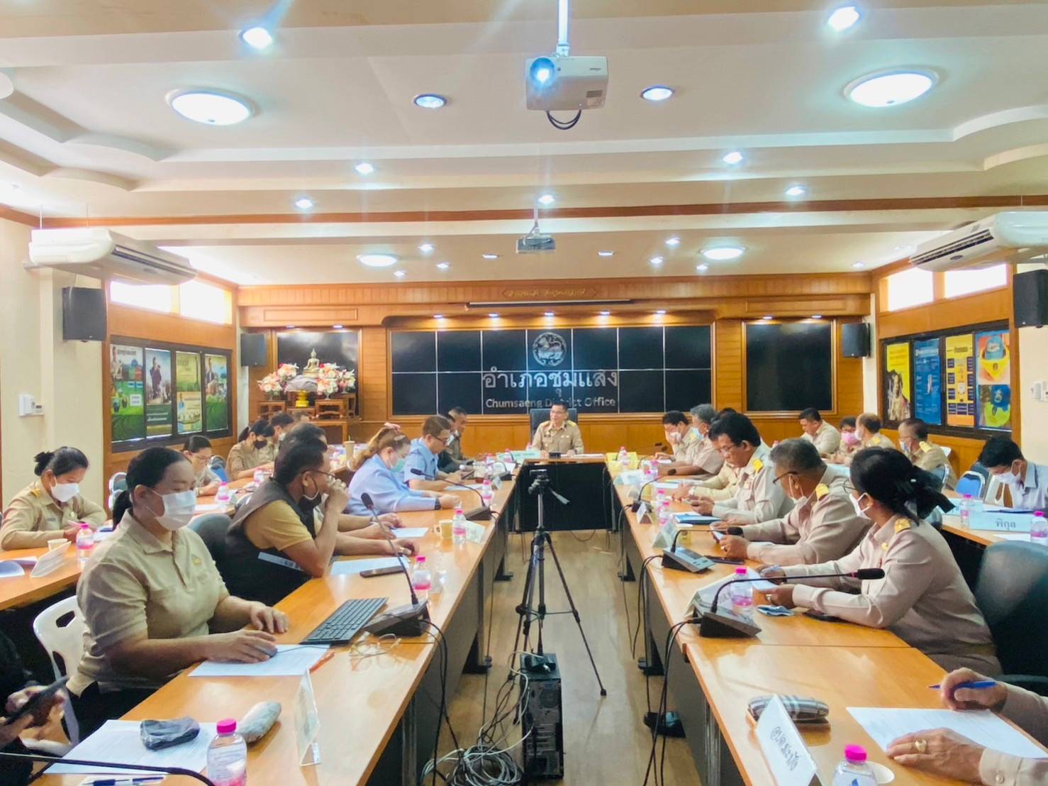 ประชุมหัวหน้าส่วนราชการ ผู้บริหารองค์กรปกครองส่วนท้องถิ่น หัวหน้าหน่วยงานรัฐวิสาหกิจ และกำนัน ครั้งที่ 5/2566..คลิก