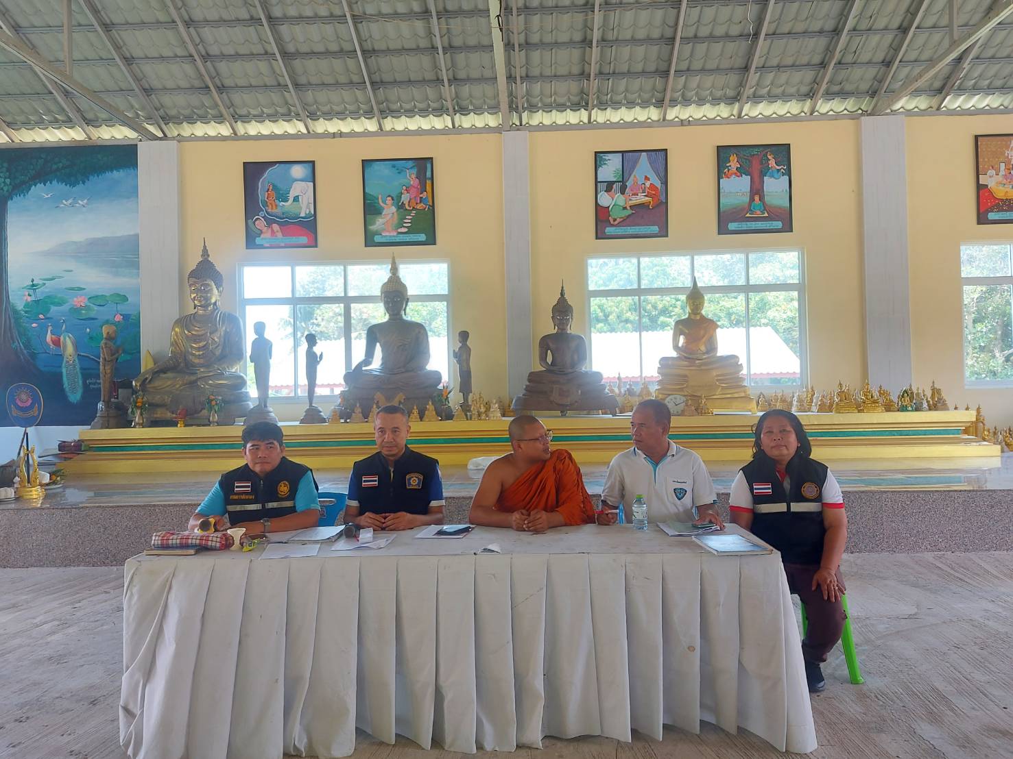ร่วมลงพื้นที่ดำเนินการประชุมประชาคมรับฟังความคิดเห็นเพื่อกำหนดเขตพื้นที่รักษาพันธุ์สัตว์น้ำ..คลิก