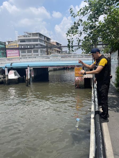 สำนักงานประมงพื้นที่กรุงเทพมหานคร สำรวจเขตพื้นที่รักษาพันธุ์สัตว์น้ำ พร้อมทั้งเก็บตัวอย่างน้ำเพื่อตรวจสอบคุณภาพน้ำ