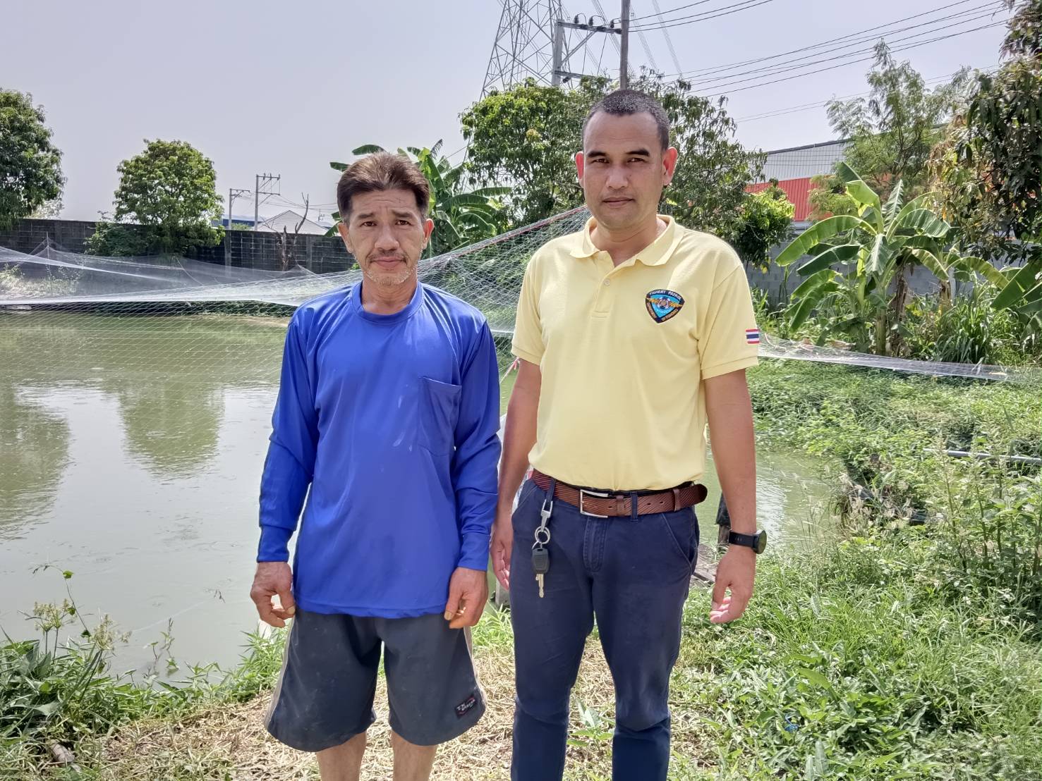 (อ.บางบัวทอง) ตรวจเยี่ยมและติดตามโครงการสร้างความเข้มแข็งกลุ่มผลิตด้านการประมง..คลิก