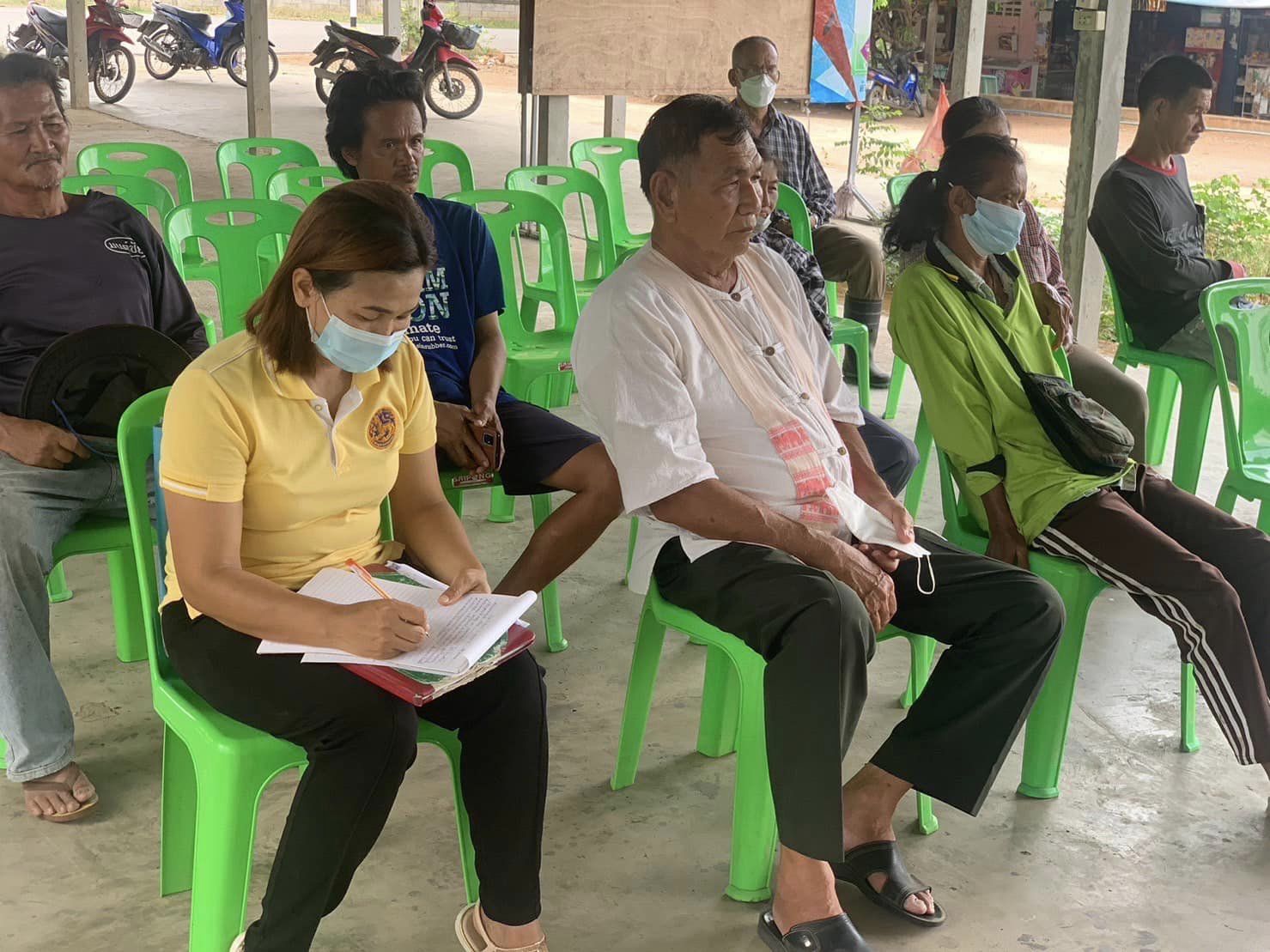 ลงพื้นที่ดำเนินงานชี้แจงและเข้าร่วมประชุมองค์กรชุมชนประมงท้องถิ่น เพื่อคัดเลือกกลุ่มองค์กร เข้าร่วมโครงการสร้างความเข้มแข็ง ประจำปีงบประมาณ 2567 อำเภอจอมบึง..คลิก