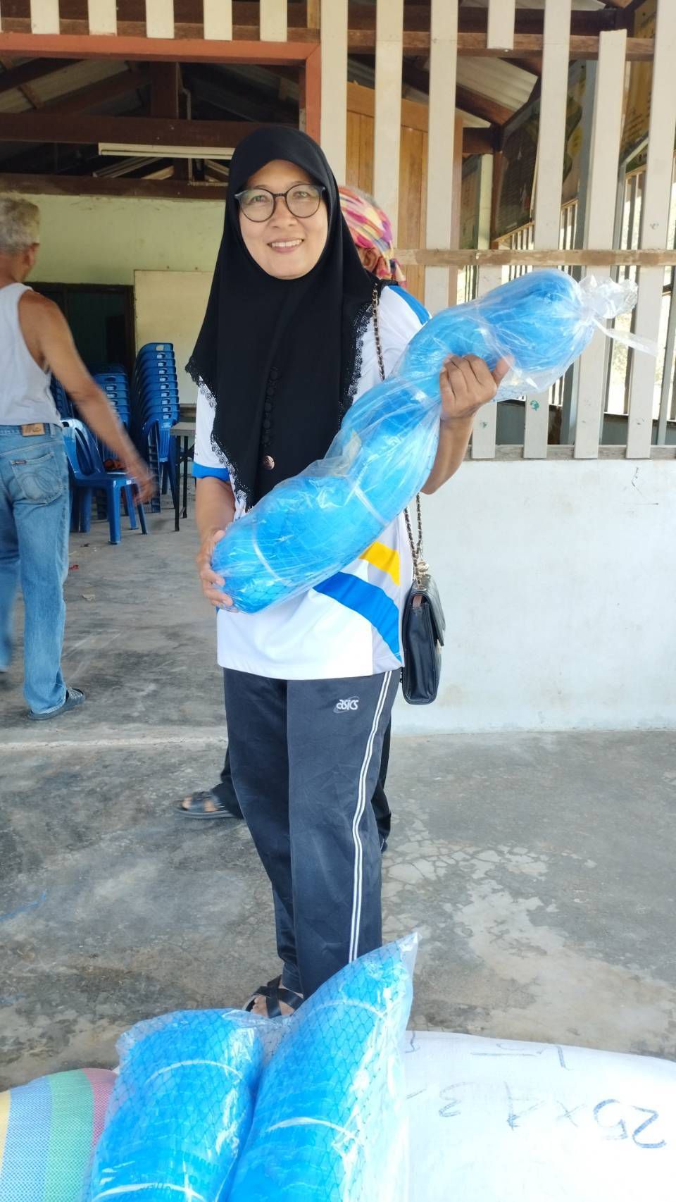 ส่งมอบเครื่องมือประมง ติดตามการจัดทำบัญชีกลุ่ม องค์กรชุมชนประมงท้องถิ่นกลุ่มประมงพื้นบ้านอันเป้า-น้ำจืด..คลิก