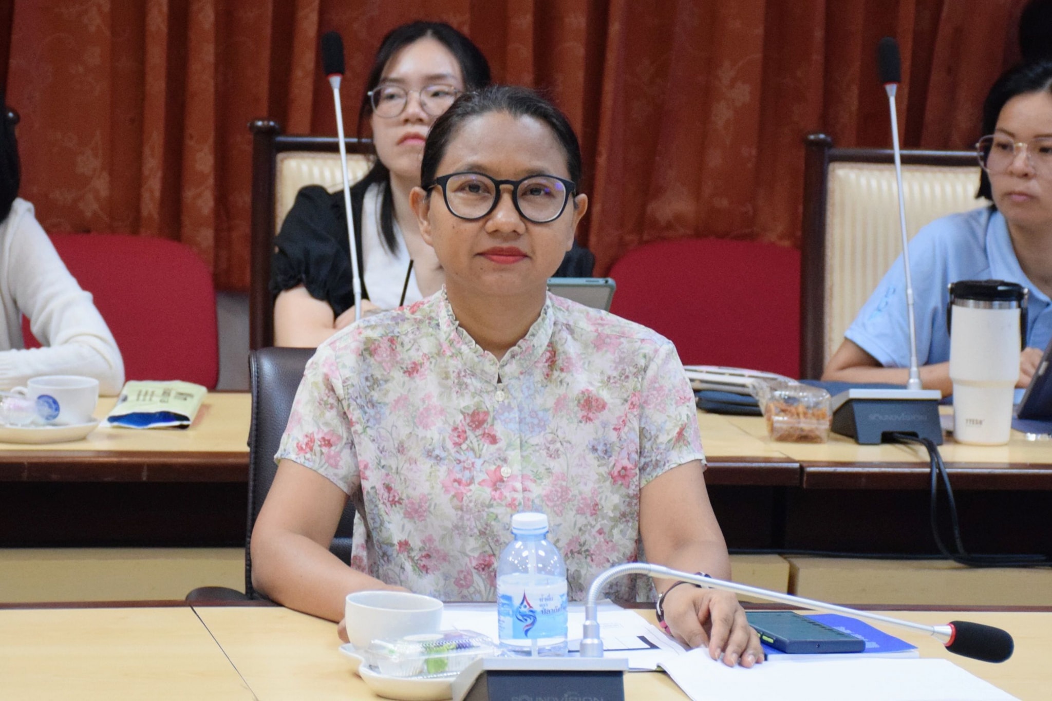 การประชุมหารือผลกระทบจากการเพิ่มขั้นตอนการตรวจสอบเส้นทางเดินเรือขนส่งทูน่ากับทางสมาคมอุตสาหกรรมทูน่าไทย (TTIA)..คลิก