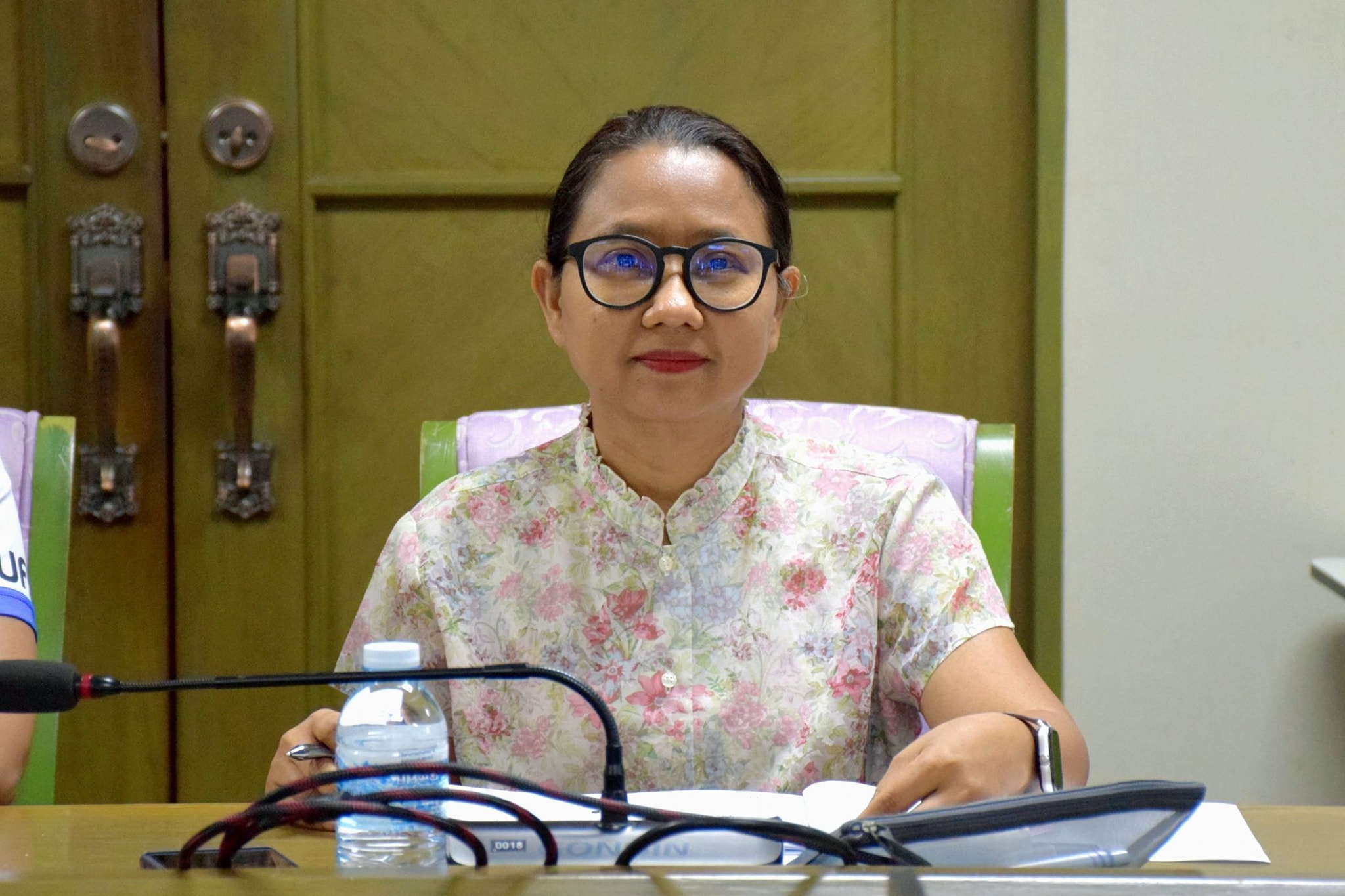 การประชุมพิจารณา(ร่าง)กรอบการสั่งสมประสบการณ์ภาพรวมของหน่วยงาน..คลิก