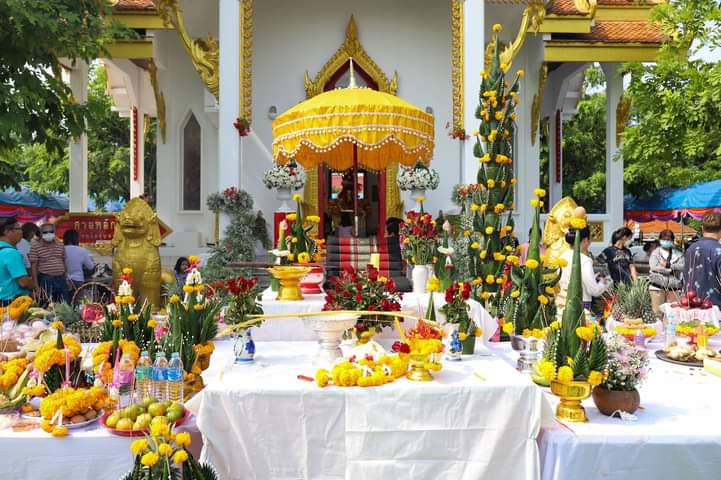 ประมงอุบลร่วมพิธีบวงสรวงศาลหลักเมือง อำเภอเมือง จังหวัดอุบลราชธานี..คลิก