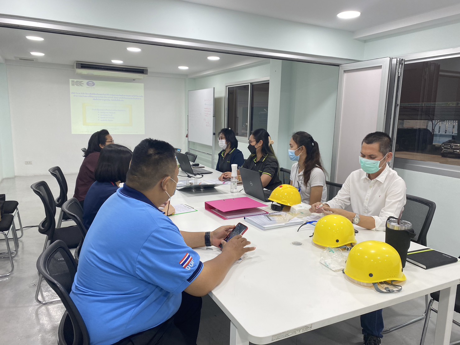 กวอ. ลงพื้นที่ตรวจสอบสถานที่ผลิตฯ และสถานที่เก็บรักษาฯ ในพื้นที่จังหวัดสมุทรปราการ..คลิก