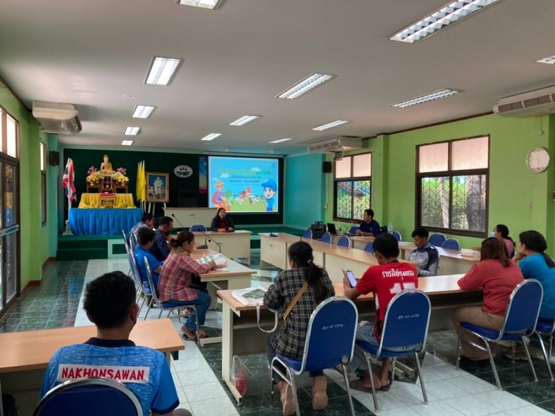 บูรณาการร่วมกับสำนักงานเกษตรอำเภอชุมแสง ในการอบรมให้ความรู้กับเกษตรกร..คลิก