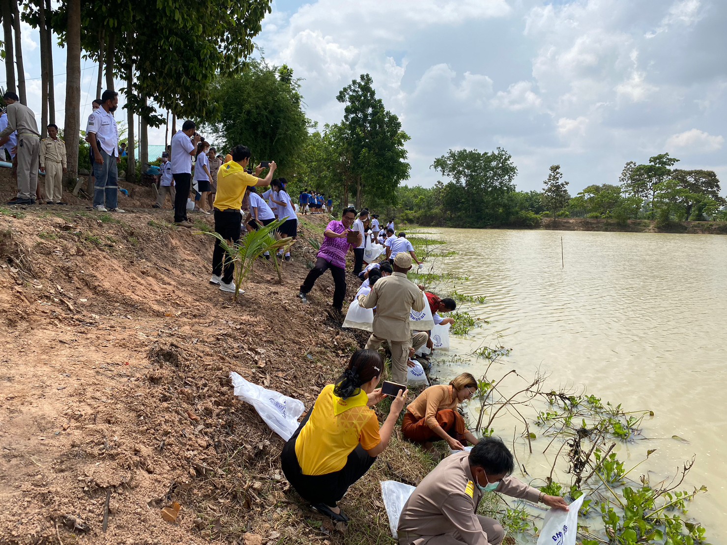 ข่าวประชาสัมพันธ์ประจำวันที่ 2 มิถุนายน 2566 ศูนย์วิจัยและพัฒนาการเพาะเลี้ยงสัตว์น้ำจืดศรีสะเกษ ฉบับที่ 53..คลิก