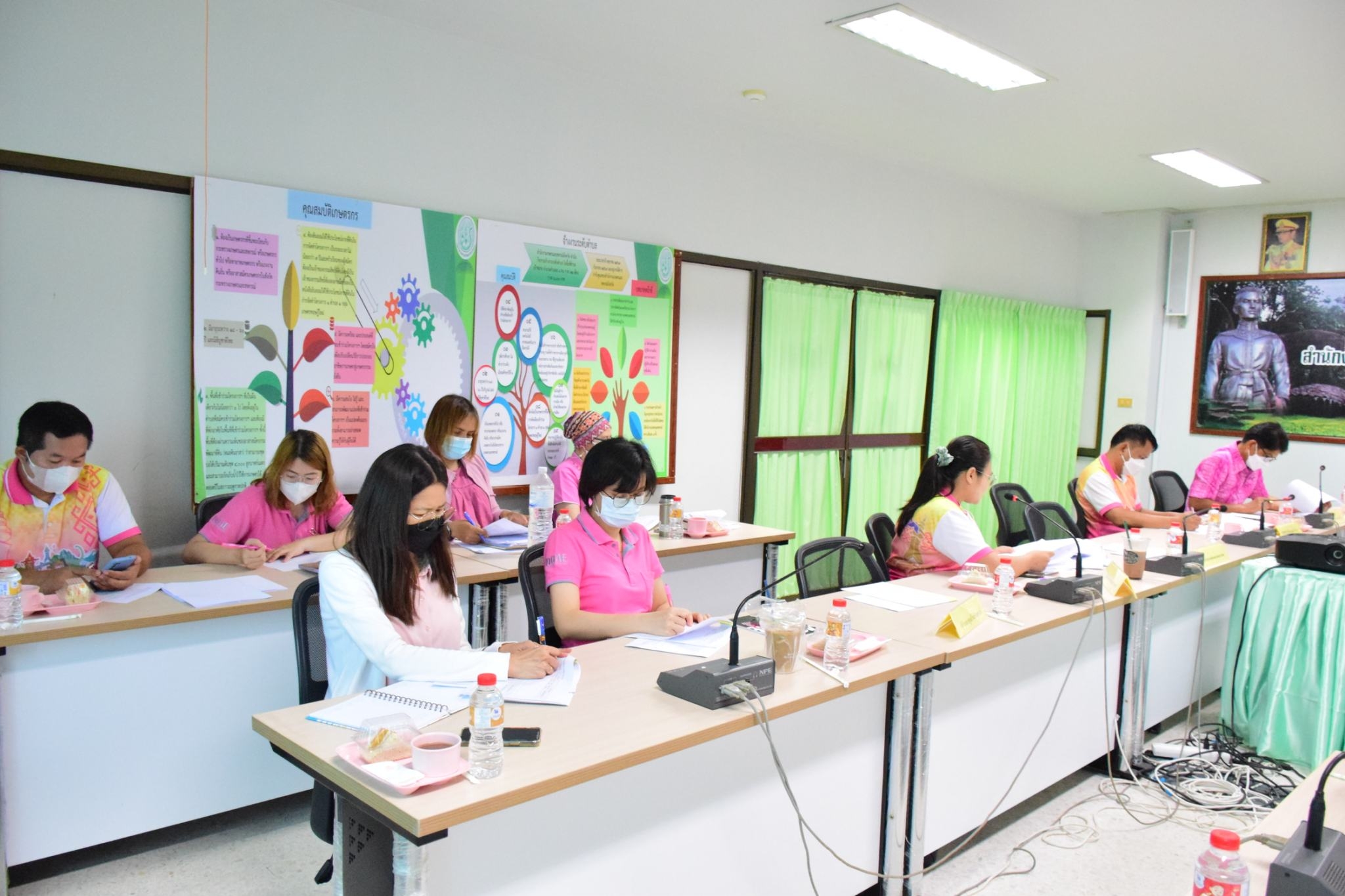 วันที่ 13 มิถุนายน 2566  นายบุญหลาย กุลนารัตน์ ประมงจังหวัดหนองบัวลำภู ร่วมประชุมเตรียมข้อมูลการตรวจราชการและการขับเคลื่อนแบบบูรณาการในระดับพื้นที่ตามแผนการตรวจราชการฯ ณ ห้องประชุมบัวหลวง สำนักงานเกษตรและสหกรณ์จังหวัดหนองบัวลำภู..คลิก