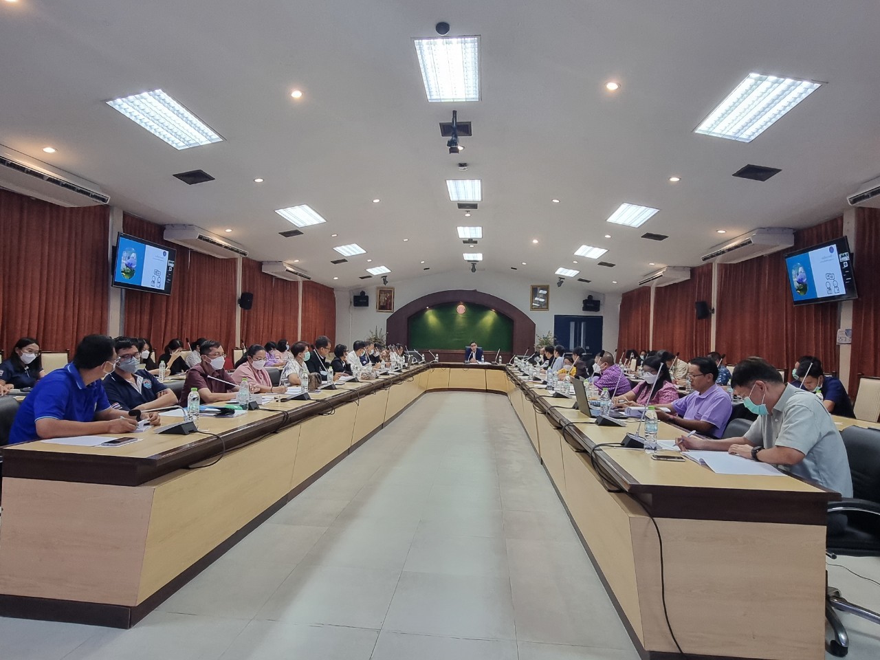ประชุมกองวิจัยและพัฒนาประมงน้ำจืด ประจำปีงบประมาณ 2566 ครั้งที่ 5/2565..คลิก