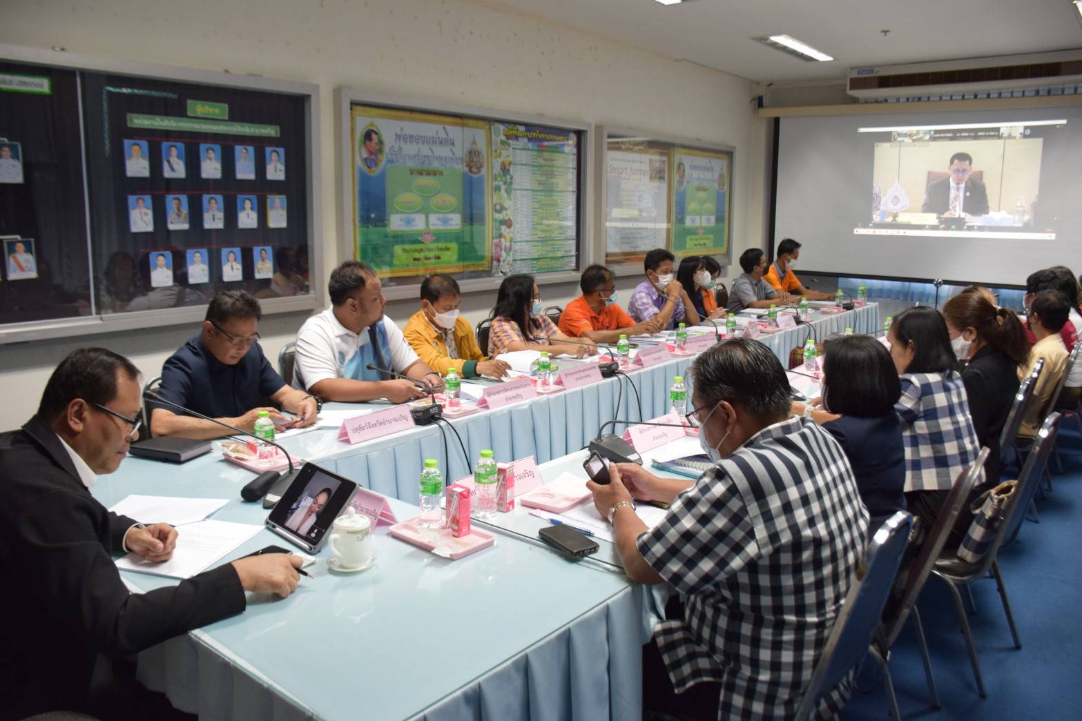 เข้าร่วมประชุมคณะกรรมการบริหารการขับเคลื่อนงานนโยบายสำคัญและการแก้ไขปัญหาภาคเกษตร ครั้งที่ 1/2566..คลิก