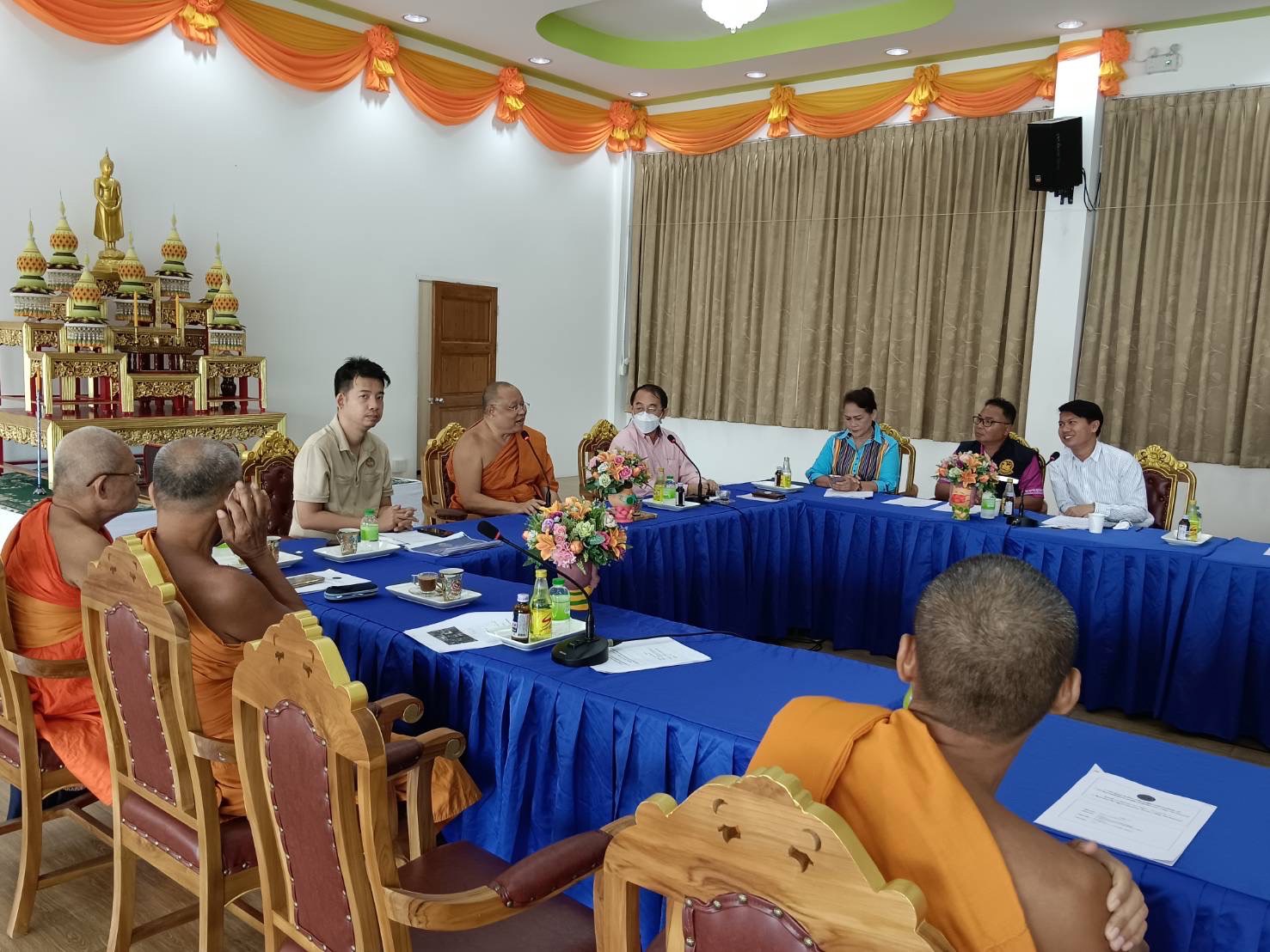 (อ.บางใหญ่) การประชุมรับฟังความคิดเห็นจากผู้มีส่วนได้ส่วนเสีย เกี่ยวกับการกำหนดเขตพื้นที่รักษาพันธุ์สัตว์น้ำ..คลิก