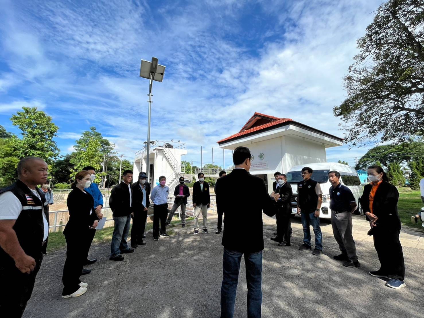 ร่วมลงพื้นที่ติดตามการแก้ไขปัญหาความเดือดร้อนวิกฤตน้ำกว๊านพะเยา การปรับปรุงซ่อมแซมประตูระบายน้ำ