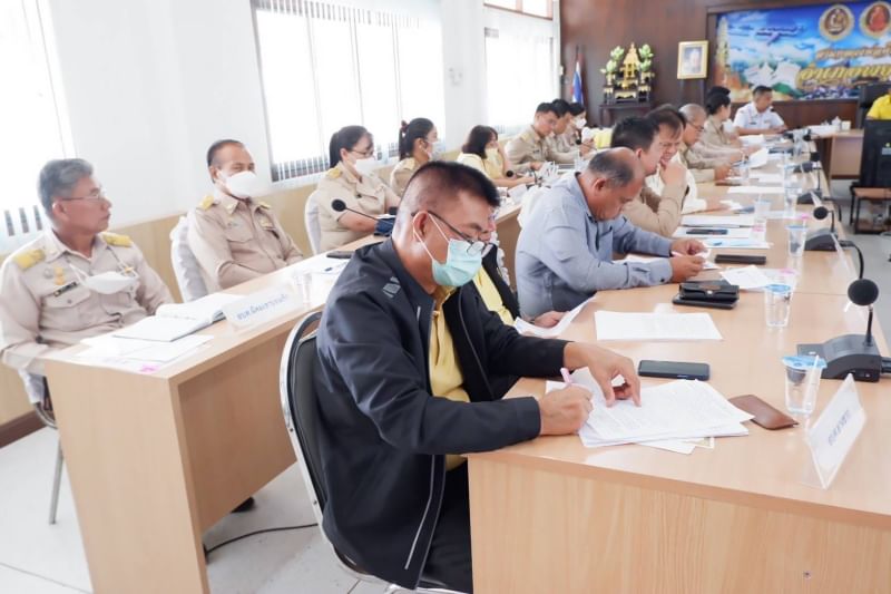 ประมงอำเภอพยุหะคีรี เข้าร่วมประชุมหัวหน้าส่วนราชการประจำอำเภอ ผู้บริหารองค์กรปกครองส่วนท้องถิ่น และหัวหน้าหน่วยงานรัฐวิสาหกิจ..คลิก