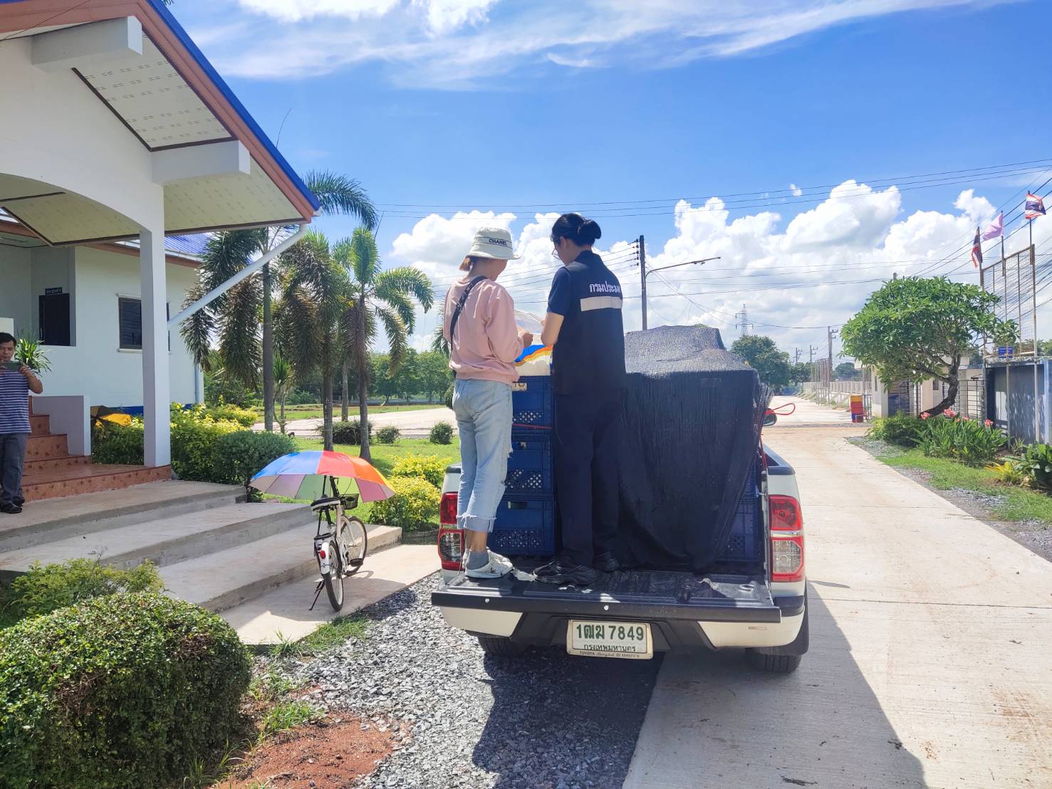 ตรวจสอบสินค้าประมง ส่งออกไปยัง สปป.ลาว..คลิก