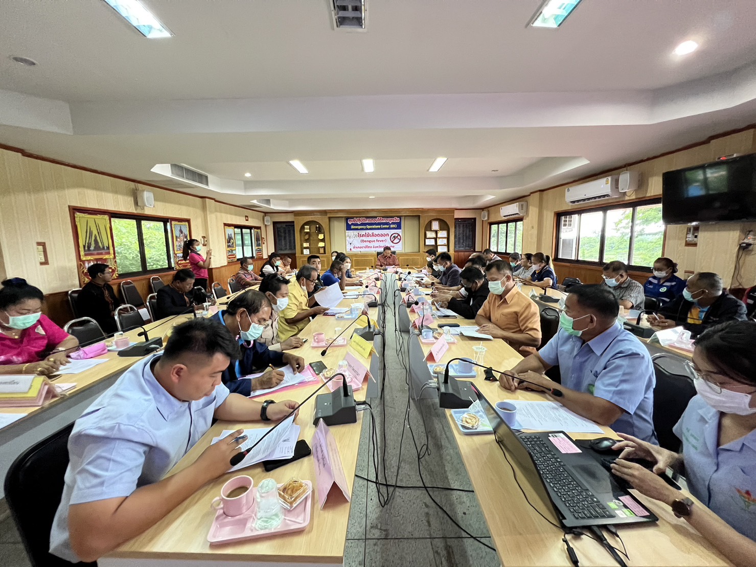 เข้าร่วมประชุมหัวหน้าส่วนราชการ..คลิก