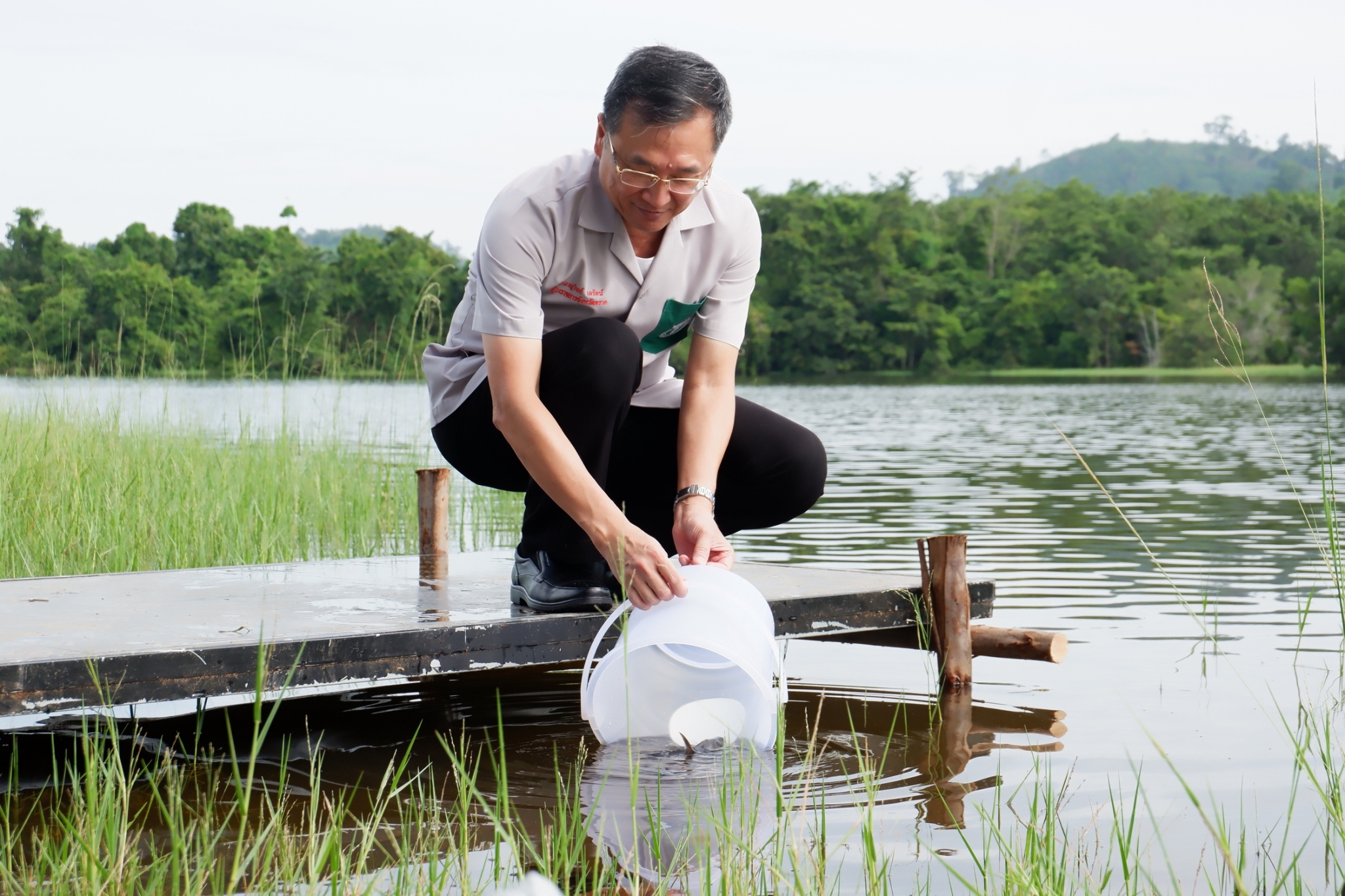 หน่วยแพทย์เคลื่อนที่ให้บริการประชาชน เนื่องในวันคล้ายวันประสูติสมเด็จพระเจ้าน้องนางเธอ เจ้าฟ้าจุฬาภรณวลัยลักษณ์อัครราชกุมารี กรมพระศรีสวางควัฒน วรขัตติยราชนารี..คลิก