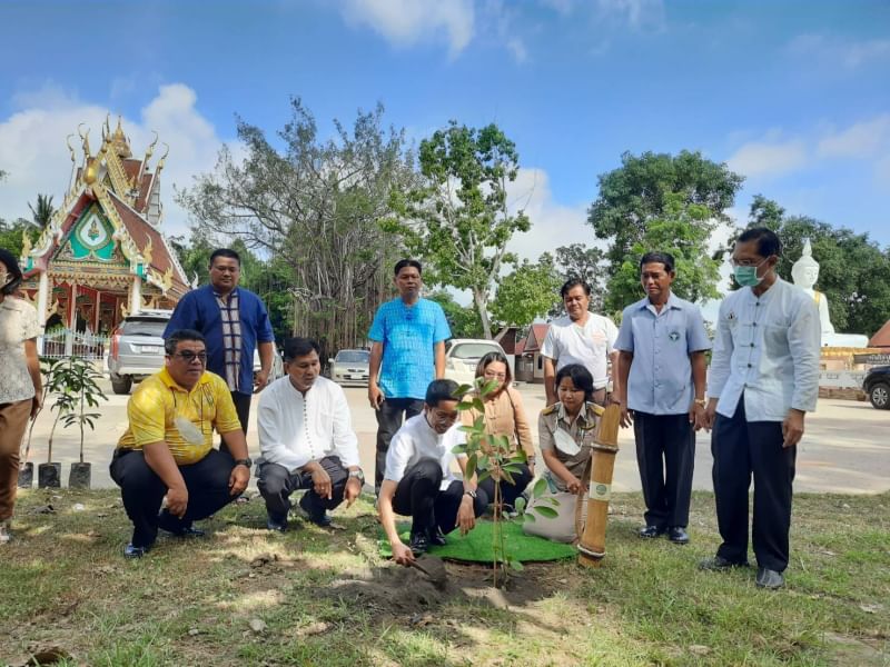 ประมงอำเภอเก้าเลี้ยว ร่วมทำบุญแบบบูรณาการเพื่อเกื้อหนุนวัดและชุมชน ให้มีความสุขอย่างยั่งยืน ประจำปี 2566 