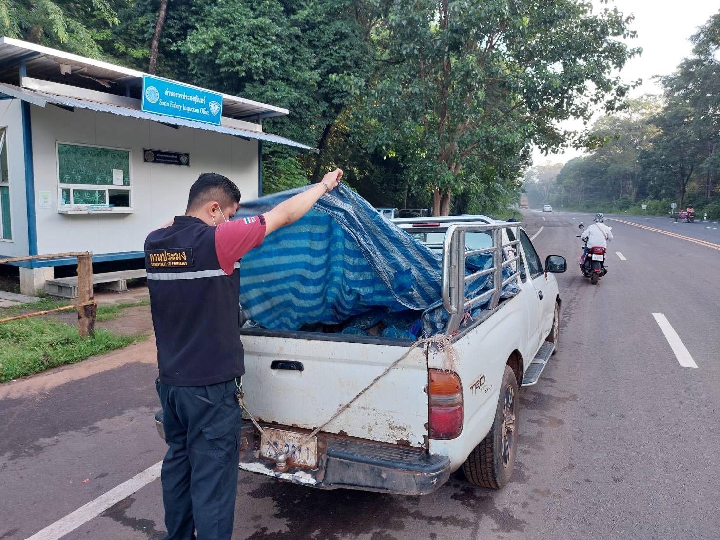ผลการปฏิบัติงานด่านตรวจประมงสุรินทร์..คลิก