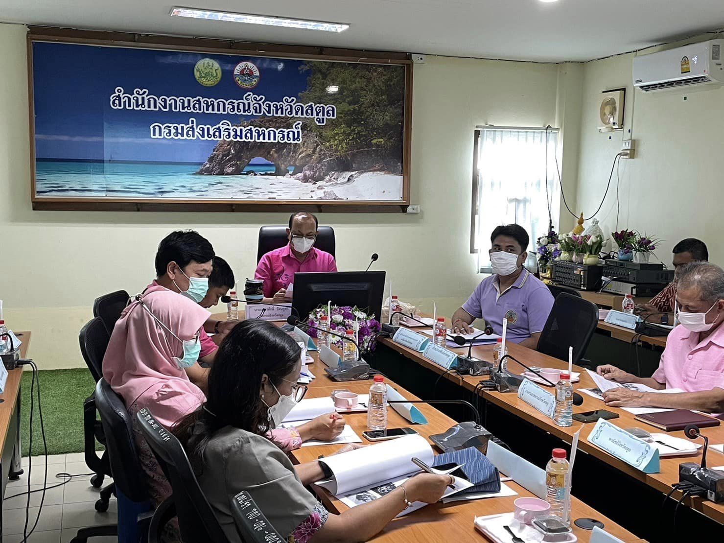 สำนักงานประมงจังหวัดสตูลประชุมคณะทำงานการส่งเสริมพัฒนาอาชีพและการตลาดภายใต้คณะอนุกรรมการนโยบายที่ดินจังหวัดสตูล (คทช.จังหวัดสตูล)..คลิก