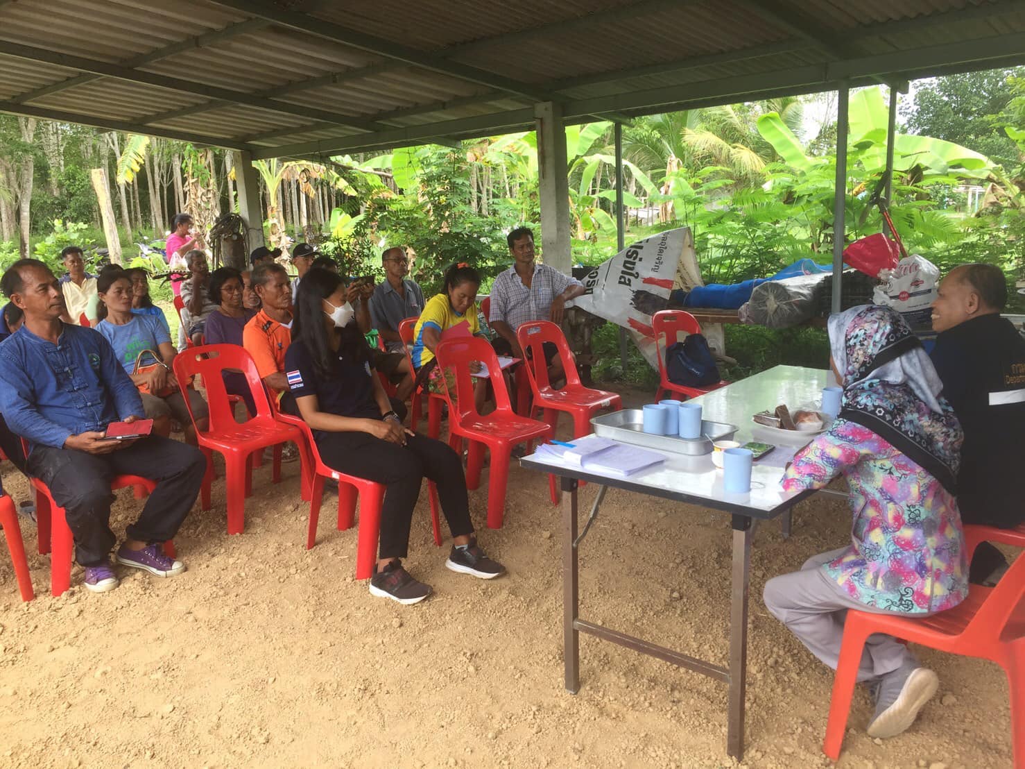 สำนักงานประมงจังหวัดสตูล จัดประชุมชี้แจง/ส่งเสริมองค์ความรู้ด้านการเพาะเลี้ยงสัตว์น้ำแก่เกษตรกรโครงการศูนย์เรียนรู้การเพิ่มประสิทธิภาพการผลิตสินค้าเกษตร..คลิก