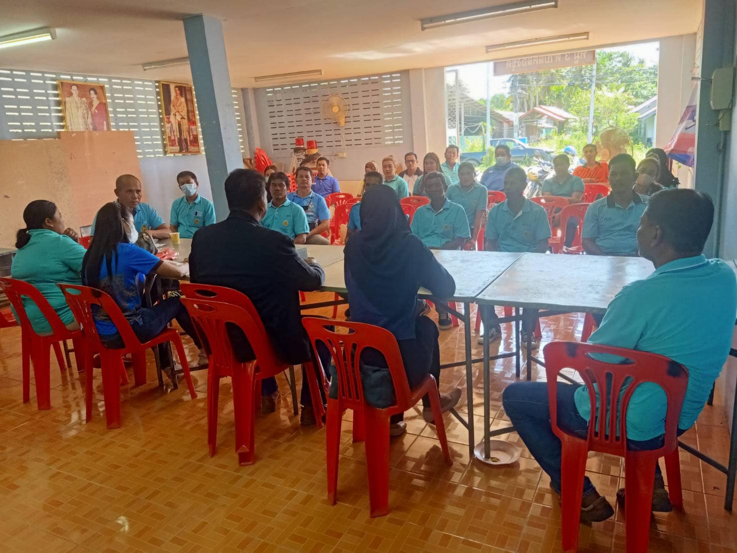 สำนักงานประมงจังหวัดสตูลเข้าร่วมประชุมรับฟังปัญหาความเดือดร้อนของประชาชนตำบลคลองขุดเกี่ยวกับการคราดหอยขาวขนาดเล็กในพื้นที่อนุรักษ์หอยขาวตำบลคลองขุด