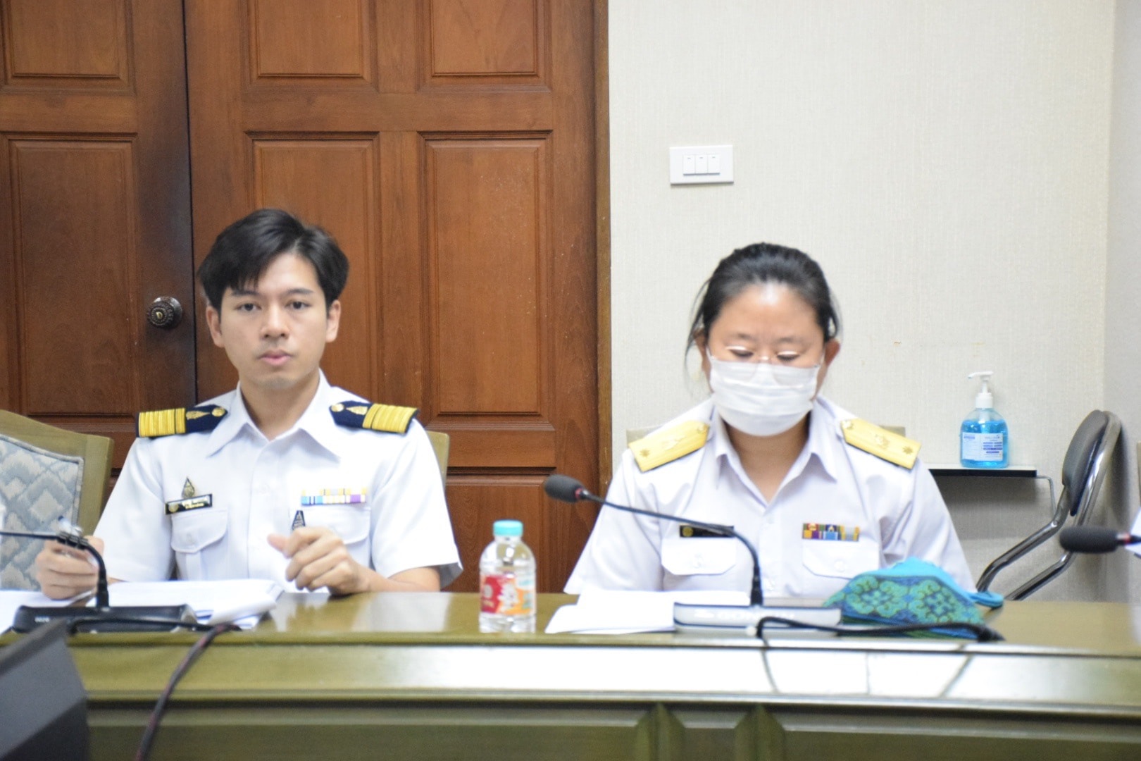 ประชุมพิจารณาหารือระยะเวลาการบังคับใช้ระเบียบกรมประมง..คลิก