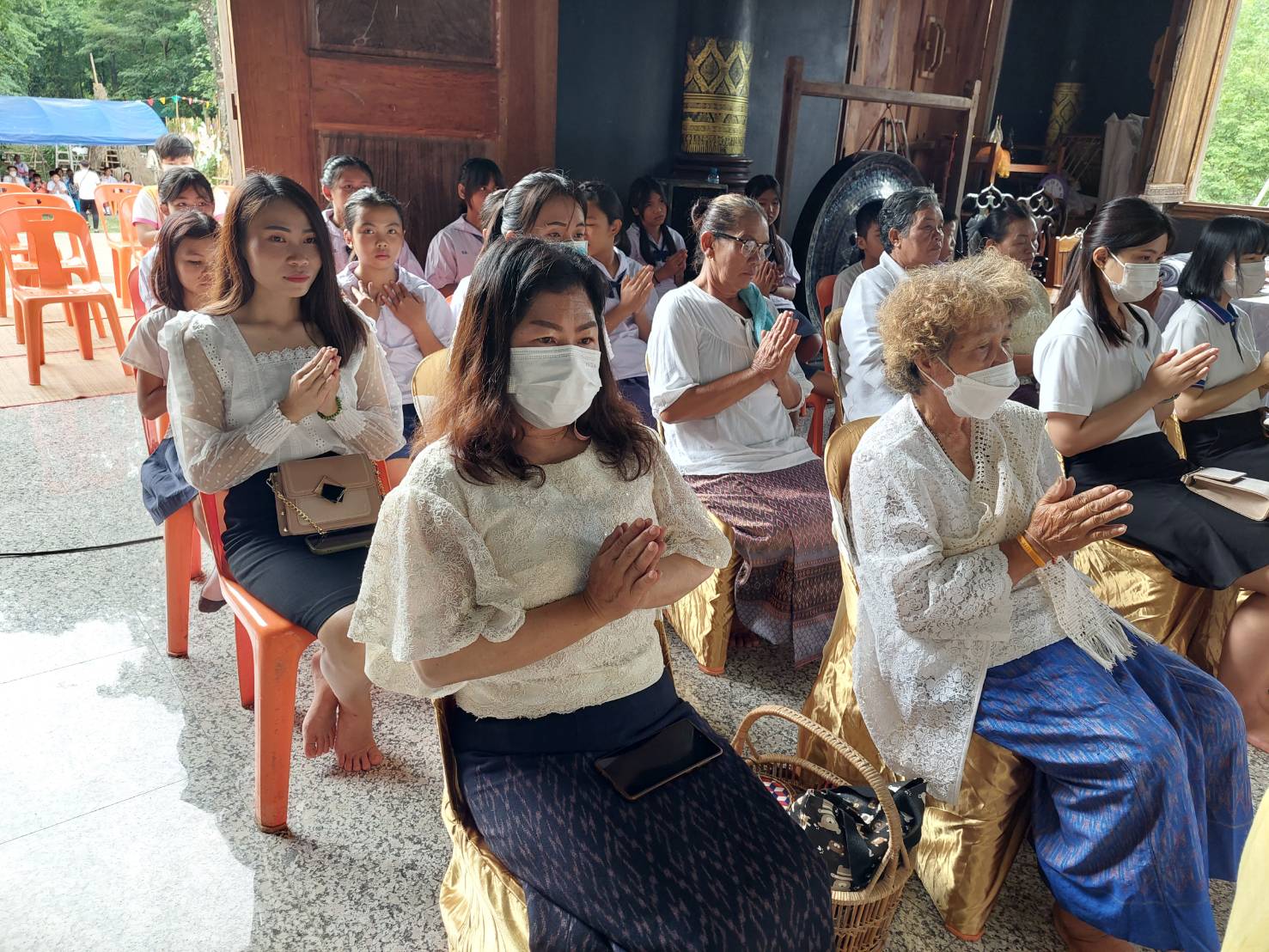 วันที่ 18 กรกฎาคม 2566 เวลา 09.30 น.  นายบุญหลาย กุลนารัตน์ ประมงจังหวัดหนองบัวลำภู มอบหมายให้ นางสาวทัศนีย์ สุนนท์ชัย หัวหน้ากลุ่มพัฒนาและส่งเสริมอาชีพการประมง และเจ้าหน้าที่กลุ่มพัฒนาและส่งเสริมอาชีพการประมง เข้าร่วม กิจกรรมเฉลิมพระเกียรติสมเด็จเจ้าฟ้าฯ กรมพระศรีสวางควัตน วรขัตติยราชนารี เนื่องในโอกาสวันคล้ายวันประสูติ 4 กรกฎาคม จังหวัดหนองบัวลำภู ( พิธีเจริญพระพุทธมนต์ ปฏิบัติธรรมและจิตตภาวนา)..คลิก
