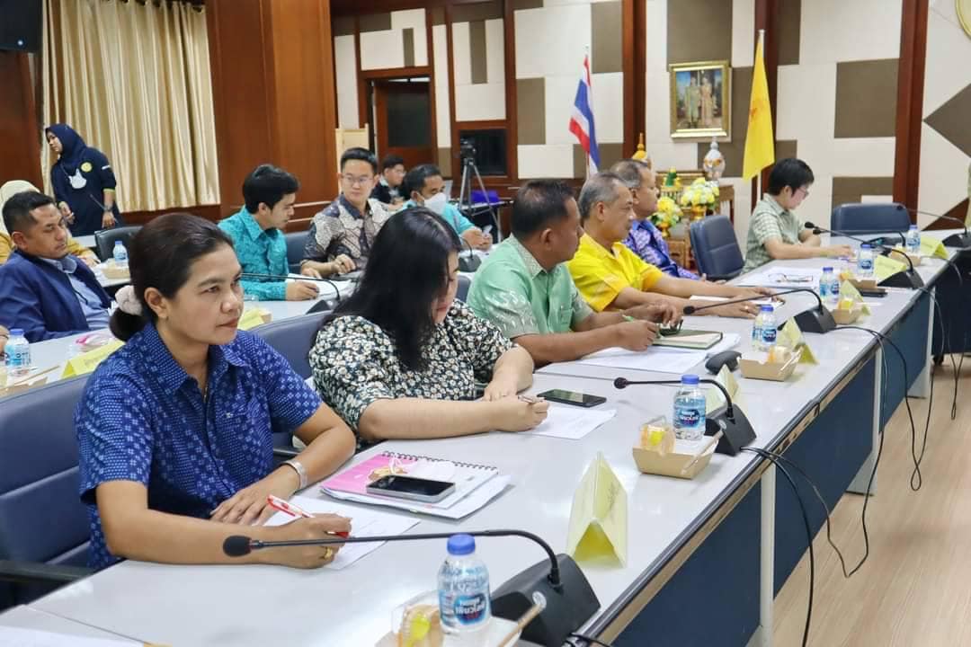 สำนักงานประมงจังหวัดสตูลเข้าร่วมประชุมหารือติดตามและขับเคลื่อนโครงการอันเนื่องมาจากพระราชดำริ เขตพื้นที่จังหวัดตรังและจังหวัดสตูล