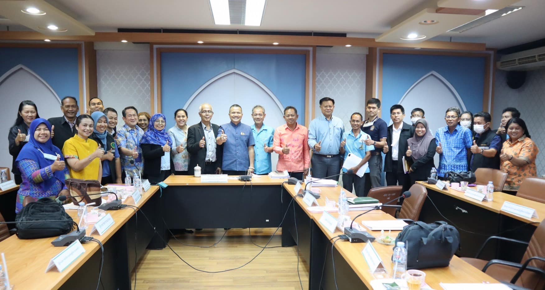 สำนักงานประมงจังหวัดสตูลเข้าร่วมประชุมติดตามผลการดำเนินงานตามแผนการตรวจราชการและการขับเคลื่อนแบบบูรณาการประจำปีงบประมาณ พ.ศ. 2566..คลิก