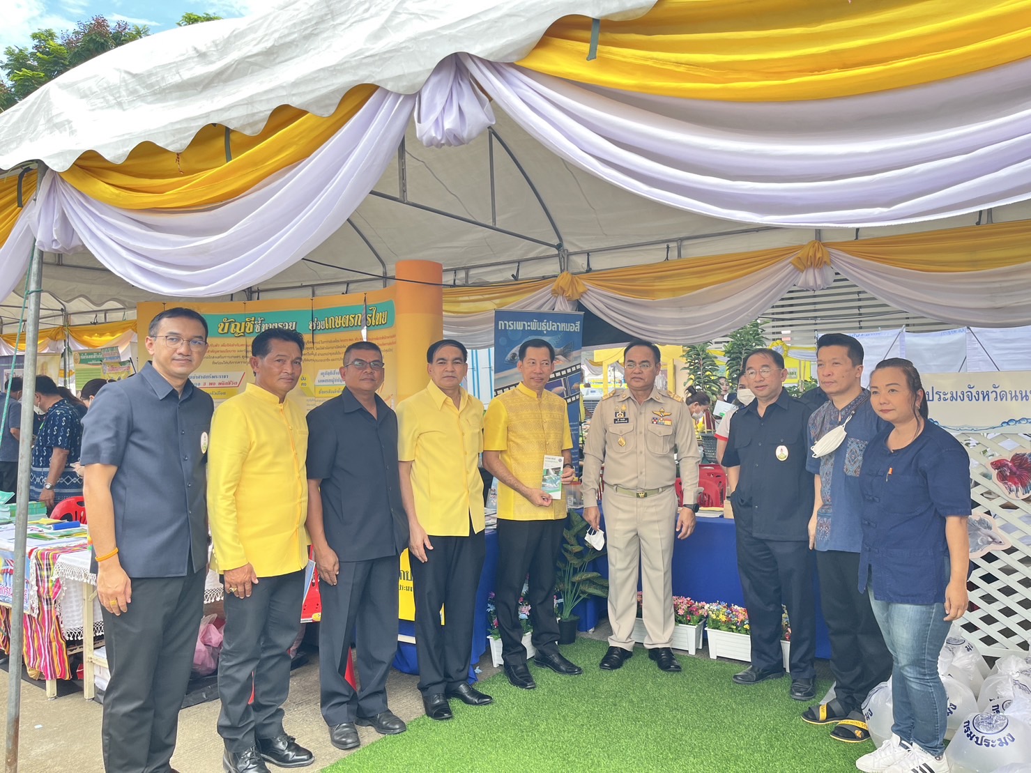 โครงการคลินิกเกษตรเคลื่อนที่ฯ ในพระราชานุเคราะห์ ครั้งที่ 4 ประจำปีงบประมาณ 2566..คลิก