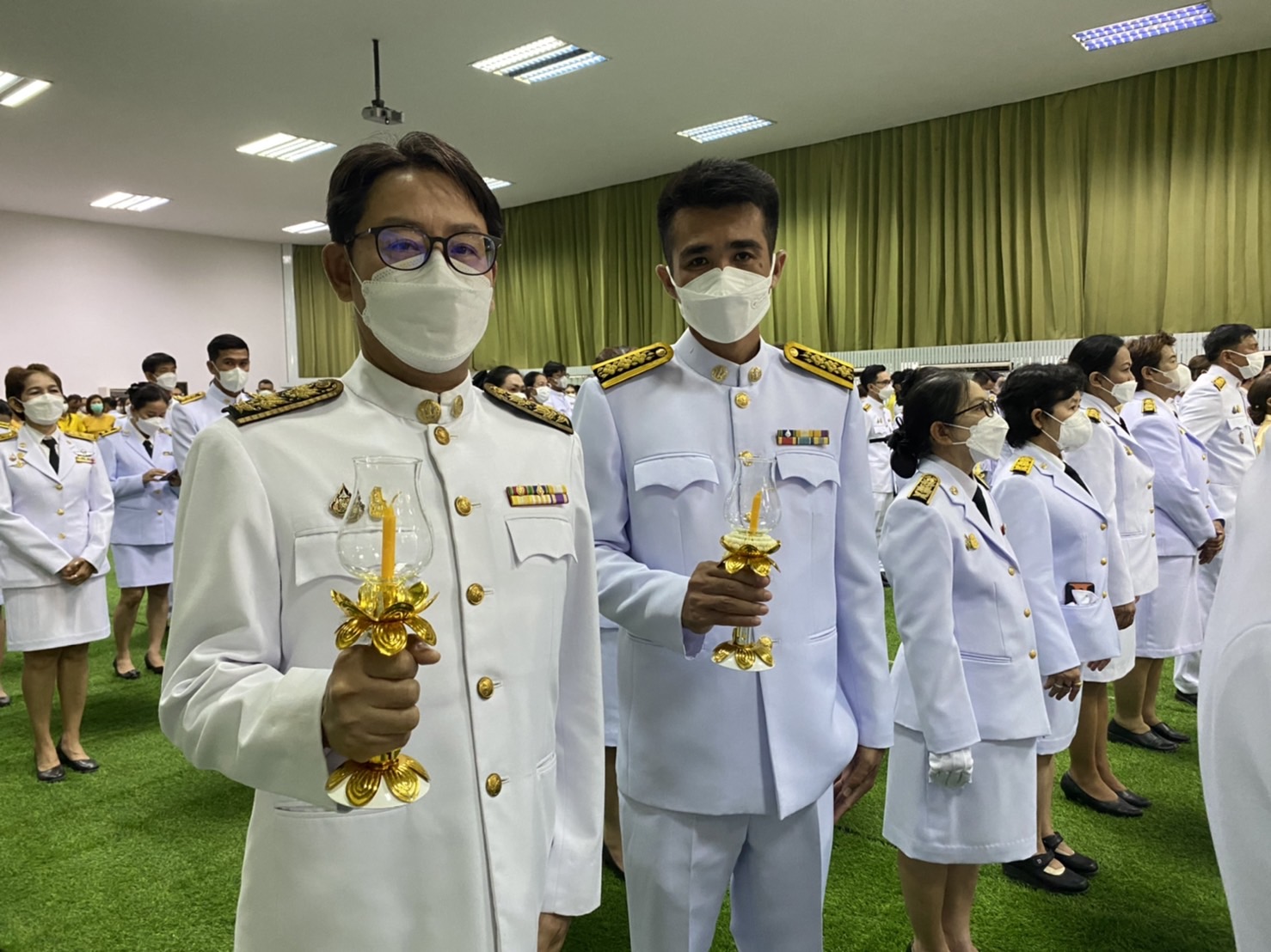 ร่วมพิธีจุดเทียนถวายพระพรชัยมงคลเนื่องในโอกาสวันเฉลิมพระชนมพรรษา พระบาทสมเด็จพระเจ้าอยู่หัว 28 กรกฎาคม 2566