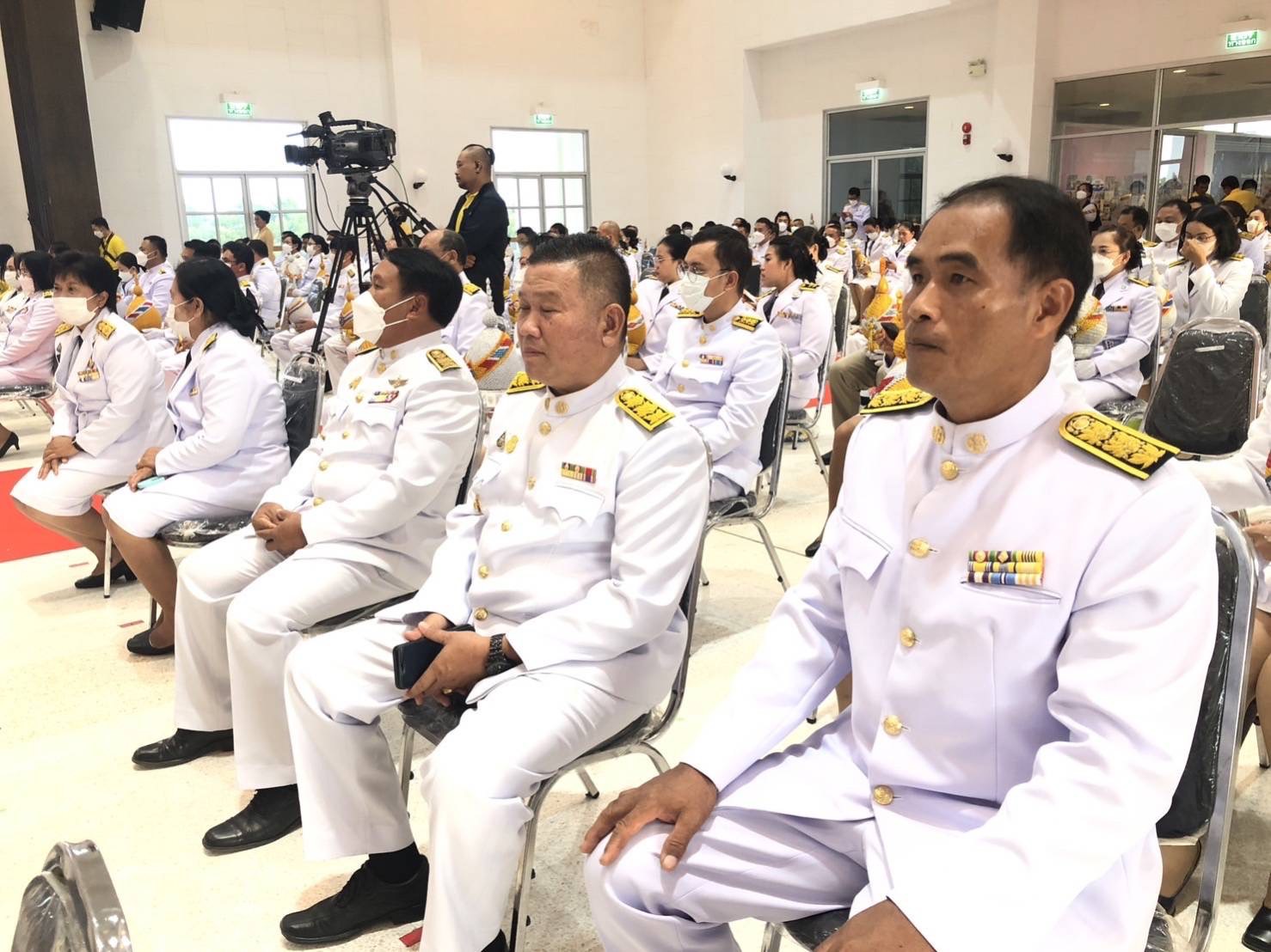 ประมงอุบลฯ ร่วมพิธีถวายเครื่องราชสักการะเเละวางพานพุ่ม เเละพิธีจุดเทียนถวายพระพรชัยมงคล  เนื่องในโอกาสวันเฉลิมพระชนมพรรษา 28 กรกฎาคม 2566..คลิก
