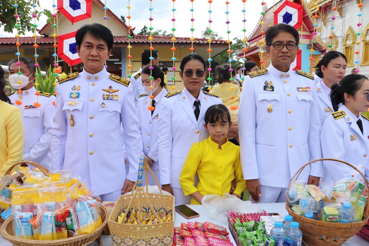 วันที่ 28 กรกฏาคม 2566      นายบุญหลาย กุลนารัตน์ ประมงจังหวัดหนองบัวลำภู พร้อมด้วยเจ้าหน้าที่สำนักงานประมงจังหวัดหนองบัวลำภู ร่วมพิธีทำบุญตักบาตรถวายพระราชกุศล  เนื่องในโอกาสวันเฉลิมพระชนพรรษา พระบาทสมเด็จพระปรเมนทรรามาธิบดีศรีสินทรมหาวชิราลงกรณ พระวชิรเกล้าเจ้าอยู่หัว 28 กรกฎาคม 2566 ณ มหาชัย อ.เมืองหนองบัวลำภู จ.หนองบัวลำภู..คลิก