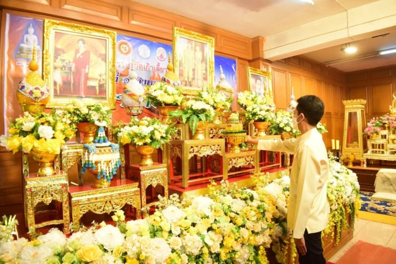 ประมงอำเภอเก้าเลี้ยว ร่วมพิธีเจริญพระพุทธมนต ปฏิบัติธรรมเจริญสมาธิภาวนา ถวายพระราชกุศลแด่พระบาทสมเด็จพระปรเมนทรรามาธิบดีศรีสินทรมหาวชิราลงกรณ พระวชิรเกล้าเจ้าอยู่หัว เนื่องในโอกาสวันเฉลิมพระชนมพรรษา..คลิก