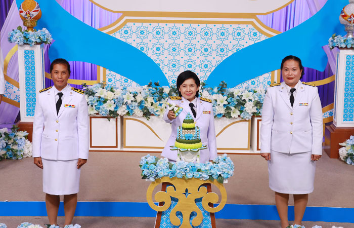 บันทึกเทปโทรทัศน์ถวายพระพร สมเด็จพระนางเจ้าสิริกิติ์ พระบรมราชินีนาถ พระบรมราชชนนีพันปีหลวง