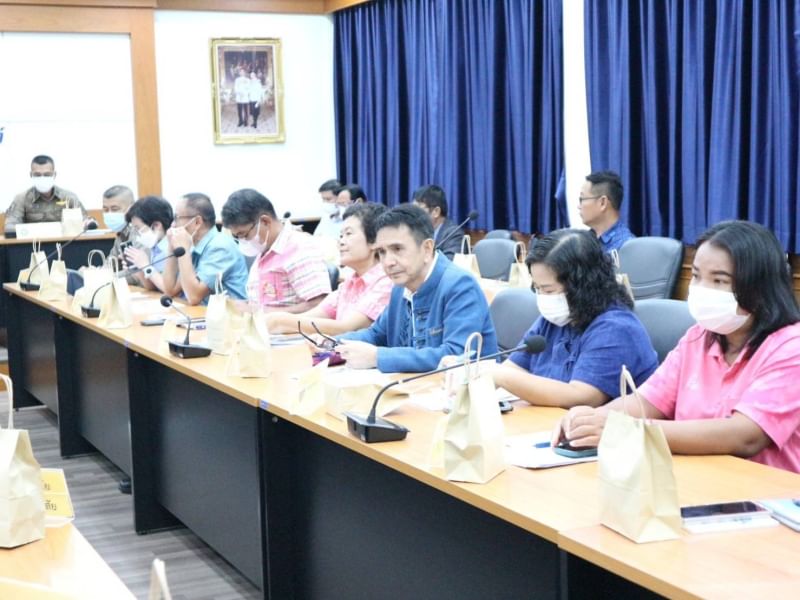 ประมงอำเภอบรรพตพิสัย เข้าร่วมประชุมหัวหน้าส่วนราชการ หน่วยงานรัฐวิสาหกิจ องค์กรปกครองส่วนท้องถิ่น..คลิก