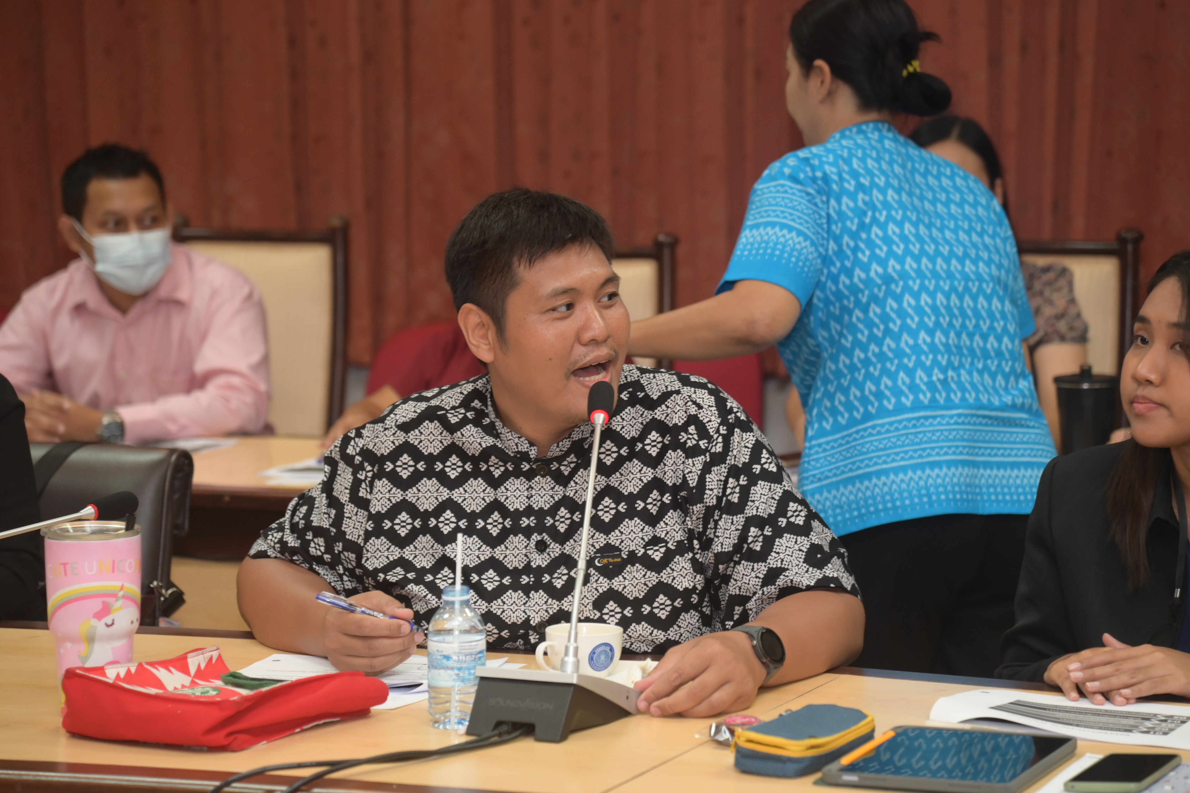 โครงการฝึกอบรม หลักสูตร “การเสริมสร้างทักษะในการเจรจาต่อรองกับต่างประเทศ..คลิก
