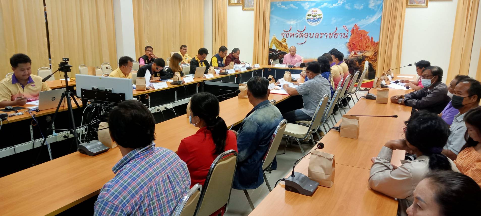 ประมงอุบล ฯ ประชุมคณะทำงานแก้ไขปัญหาราษฎรที่ประกอบอาชีพประมงที่ได้รับผล กระทบจากการก่อสร้างเขื่อนปากมูล (นอกเหนือจากกลุ่มสมัชชาคนจน) จังหวัดอุบลราชธานี ครั้งที่ 2/2566..คลิก