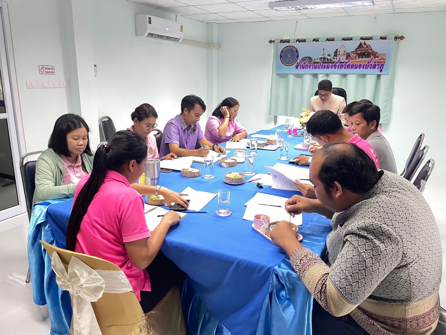 วันที่ 29 สิงหาคม พ.ศ. 2566 สำนักงานประมงจังหวัดหนองบัวลำภู ประชุมประจำเดือนข้าราชการ พนักงานราชการและเจ้าหน้าที่สำนักงานประมงจังหวัดหนองบัวลำภู ครั้งที่ 8/2566 ณ ห้องประชุมสำนักงานประมงจังหวัดหนองบัวลำภู..คลิก