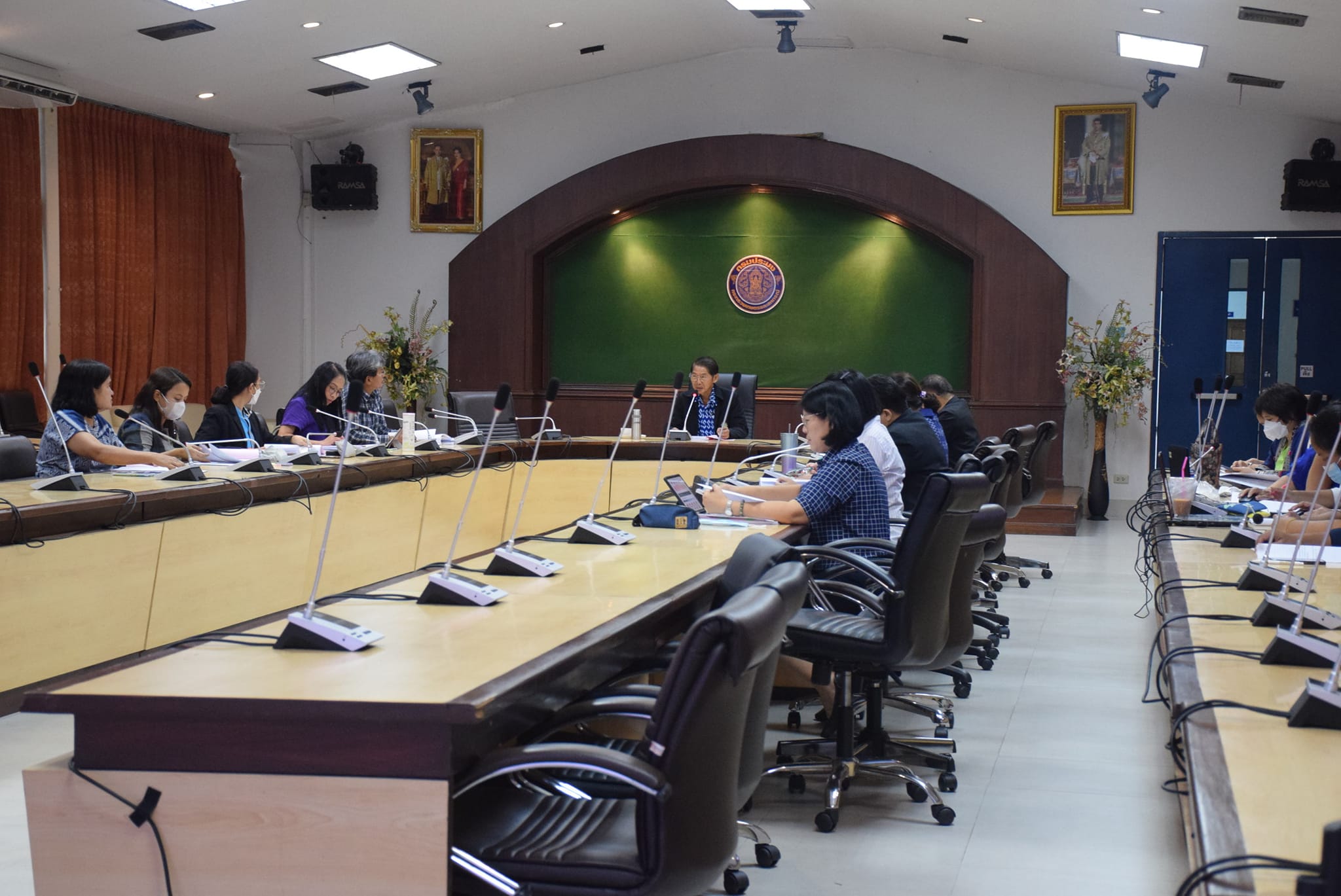 ประชุมคณะอนุกรรมการเงินทุนหมุนเวียนในการผลิตพันธุ์ปลา พันธุ์กุ้ง และพันธุ์สัตว์น้ำอื่นๆ ครั้งที่ 9/2566..คลิก