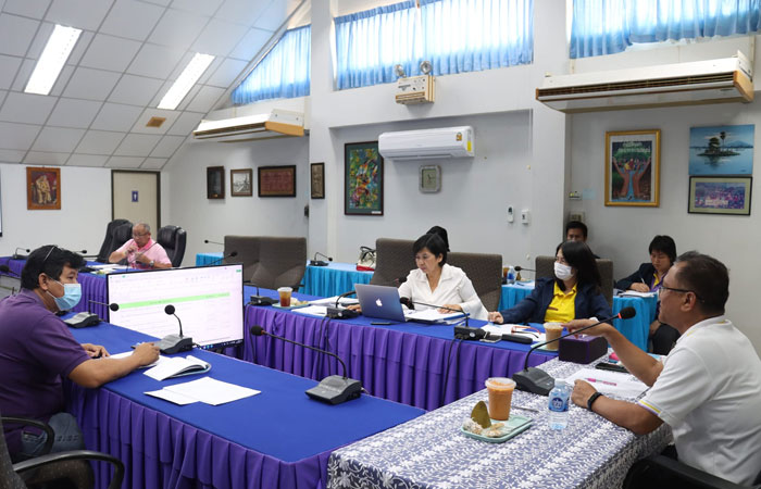 ประชุมติดตามแผน และผลการดำเนินงานโครงการที่ได้รับสนับสนุนงบประมาณจากสำนักงาน กปร. ปี 2566..คลิก