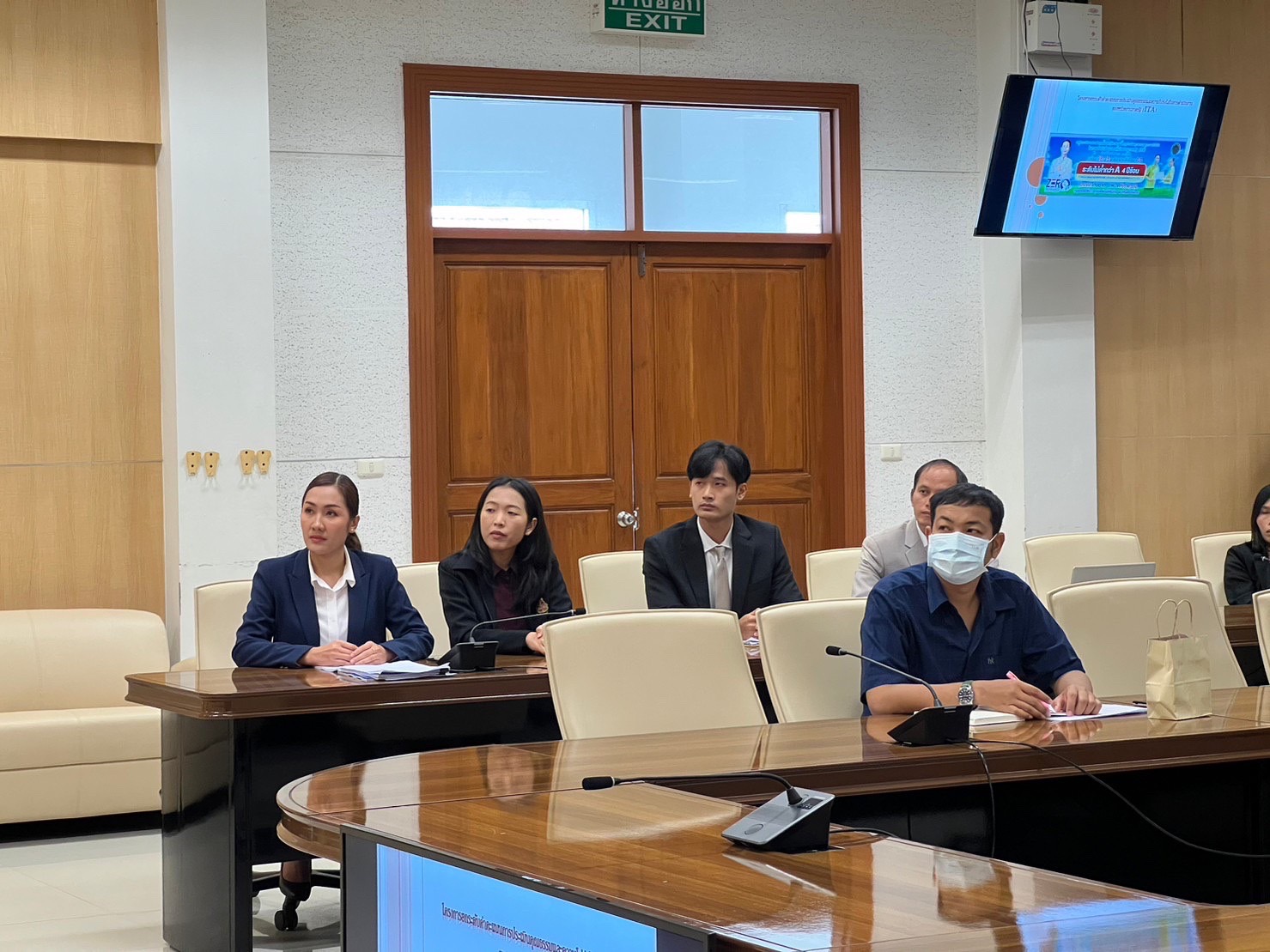 ประมงอุบลฯ ร่วมประชุมโครงการยกระดับค่าคะเเนนการประเมินคุณธรรมเเละความโปร่งใส่ในการดำเนินงานของหน่วยงานภาครัฐ (lntegrity and Transparency Assessment :ITA) จังหวัดอุบลราชธาน..คลิก