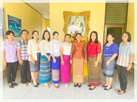ร่วมสืบสานอนุรักษ์สวมใส่ผ้าไทย..คลิก