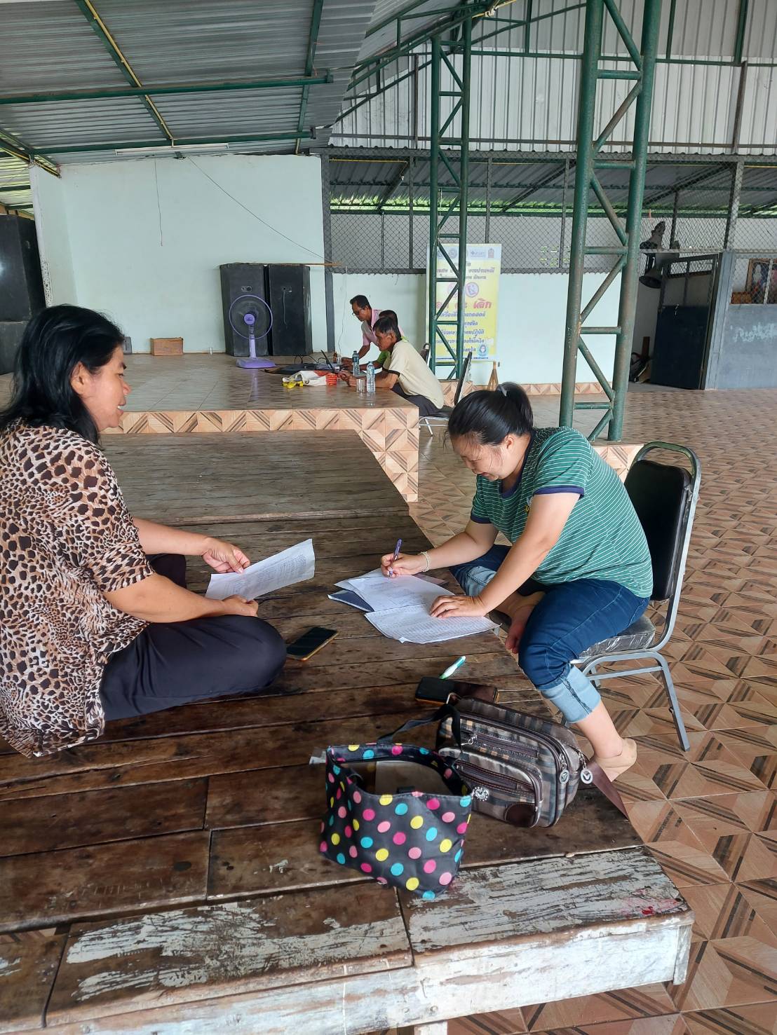 จัดทำแผนงานโครงการระบบส่งเสริมเกษตรแบบแปลงใหญ่..คลิก